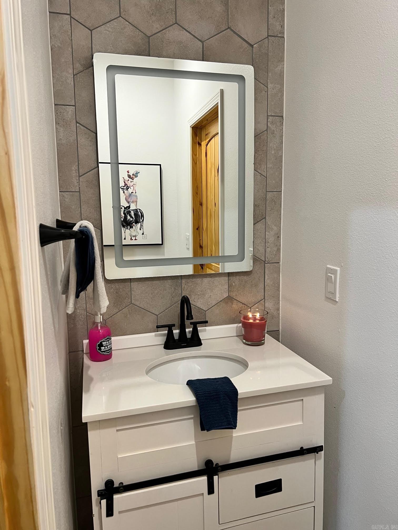 LITTLE RED RIVER ESTATES - Residential