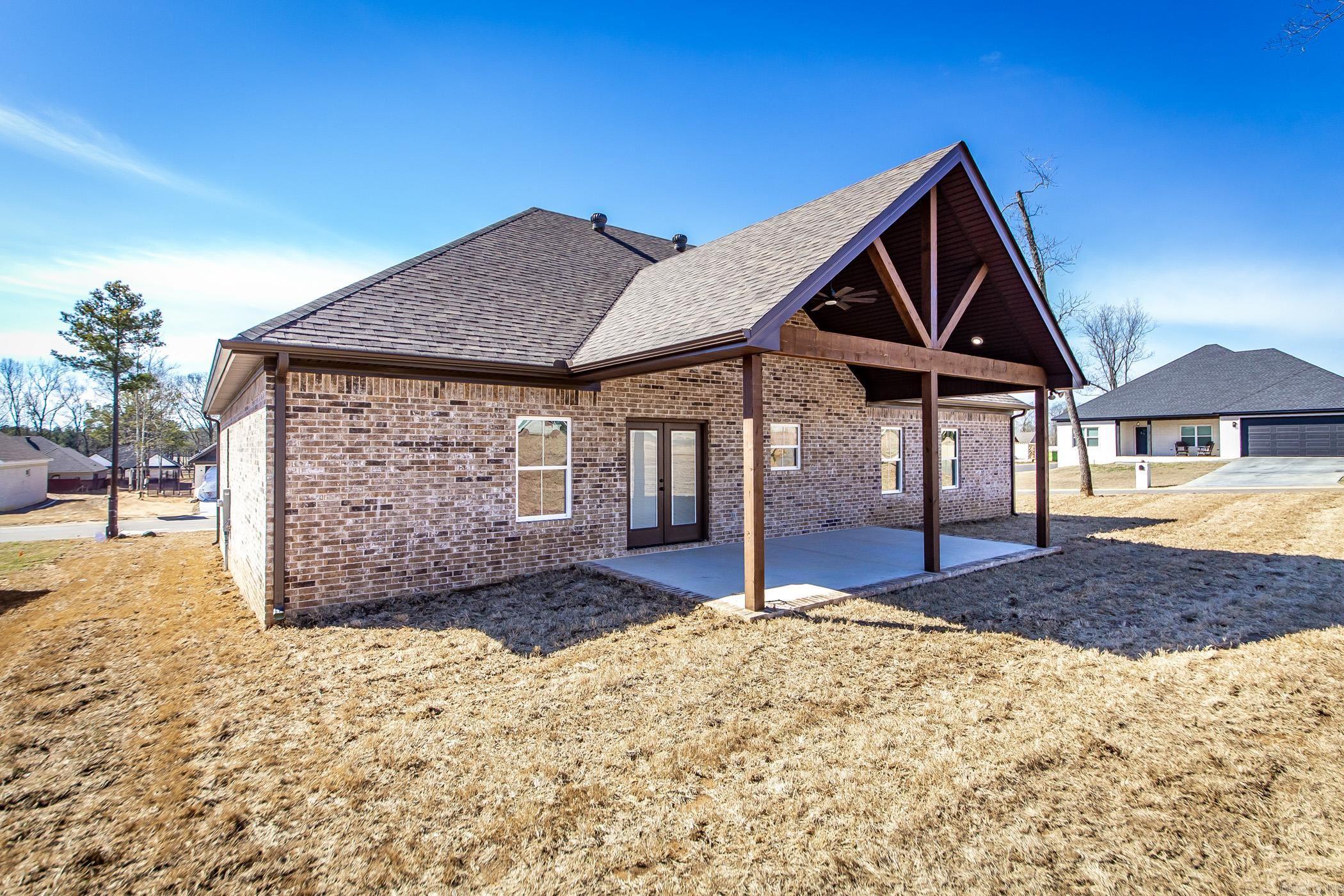 HIDDEN VALLEY ESTATES - Residential