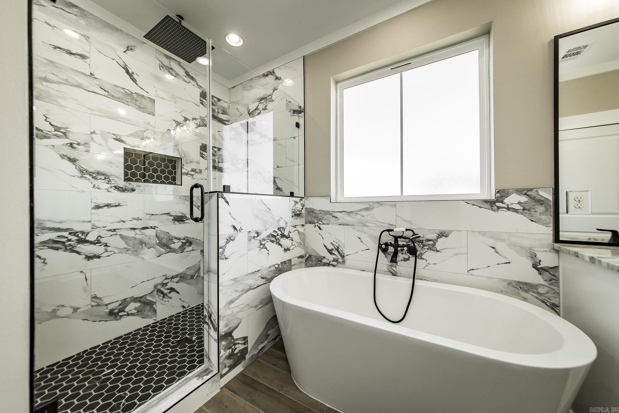 HIDDEN VALLEY ESTATES - Residential