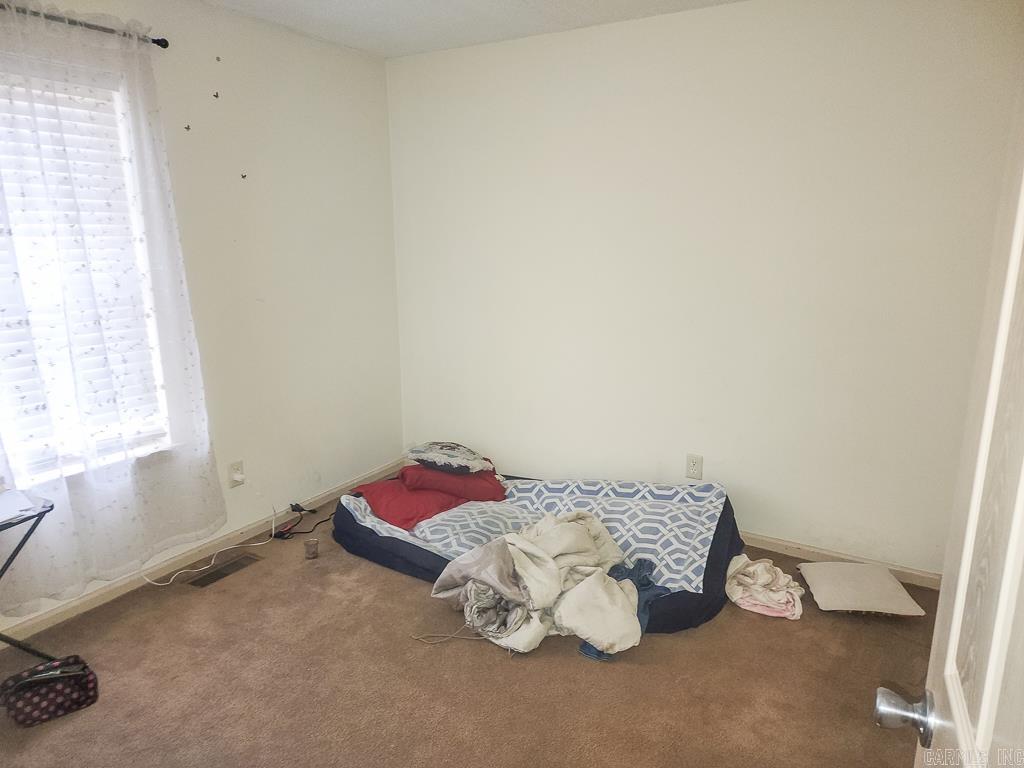 DEEREWOOD - Residential