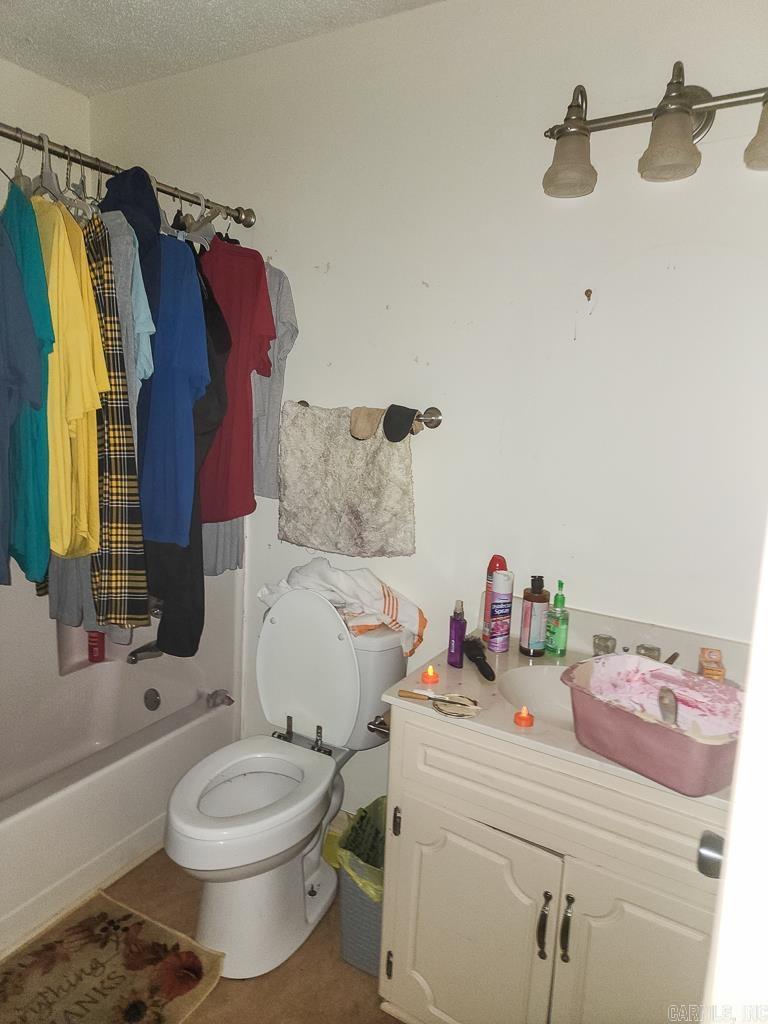 DEEREWOOD - Residential