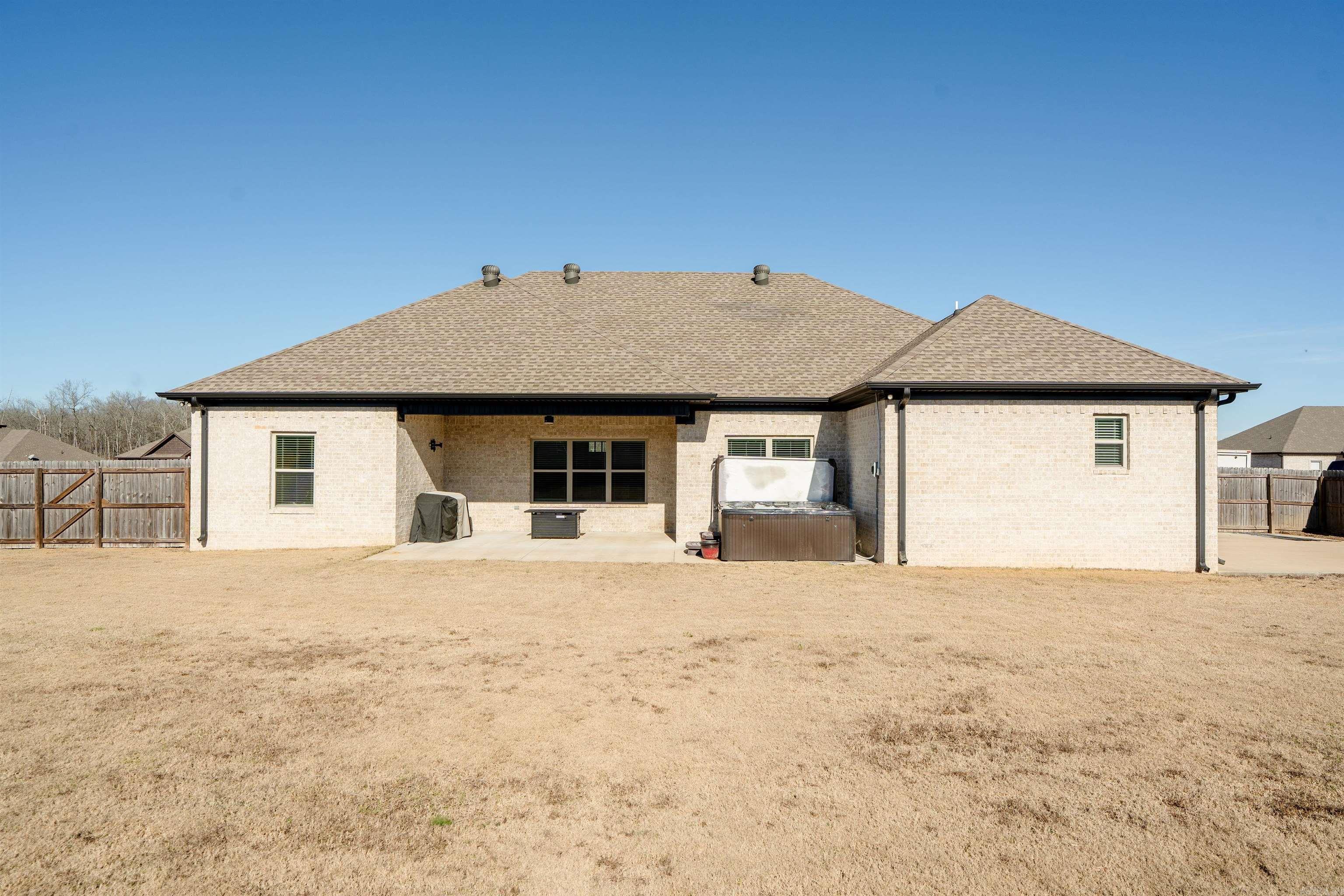 MOUNT TABOR ESTATES - Residential