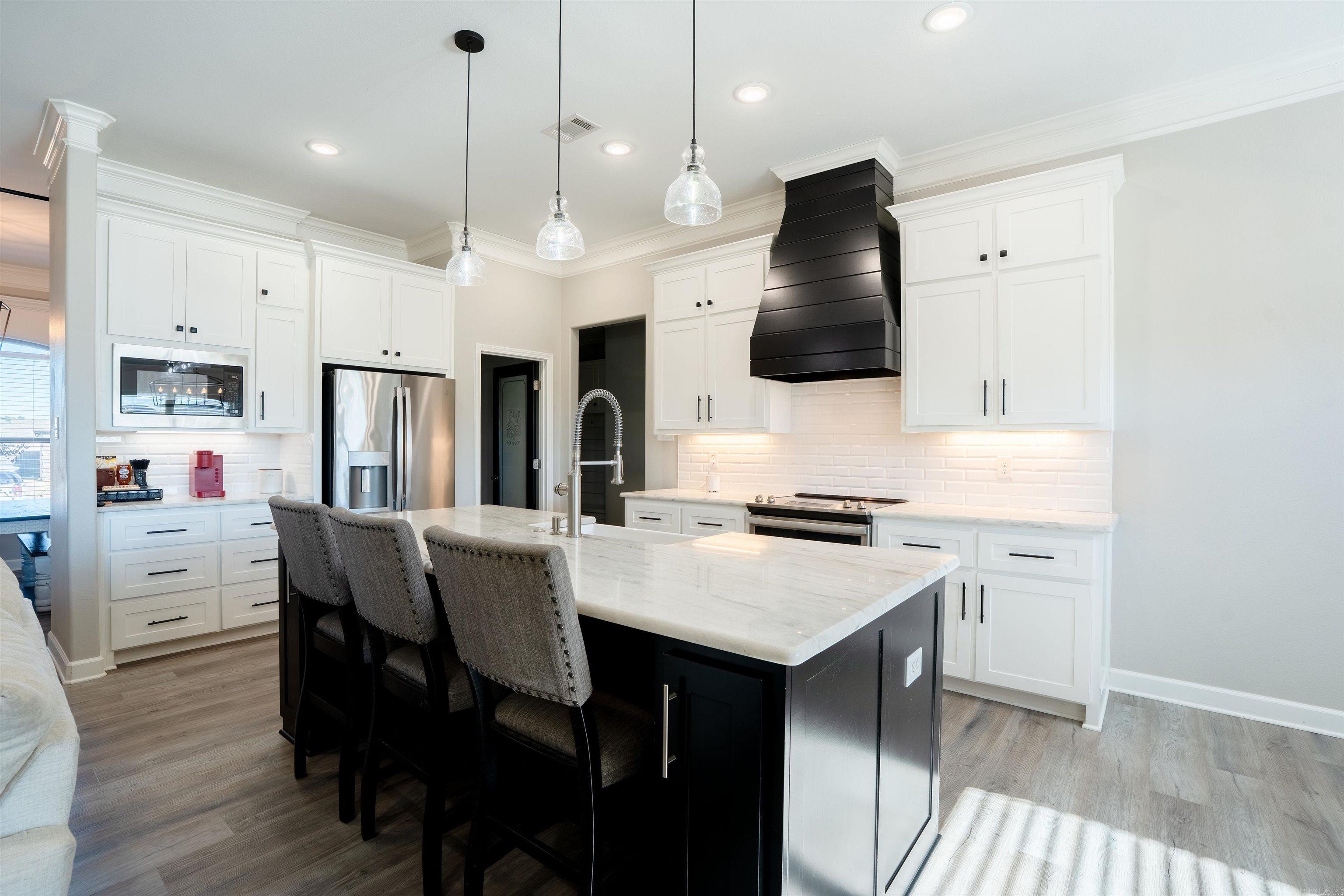 MOUNT TABOR ESTATES - Residential