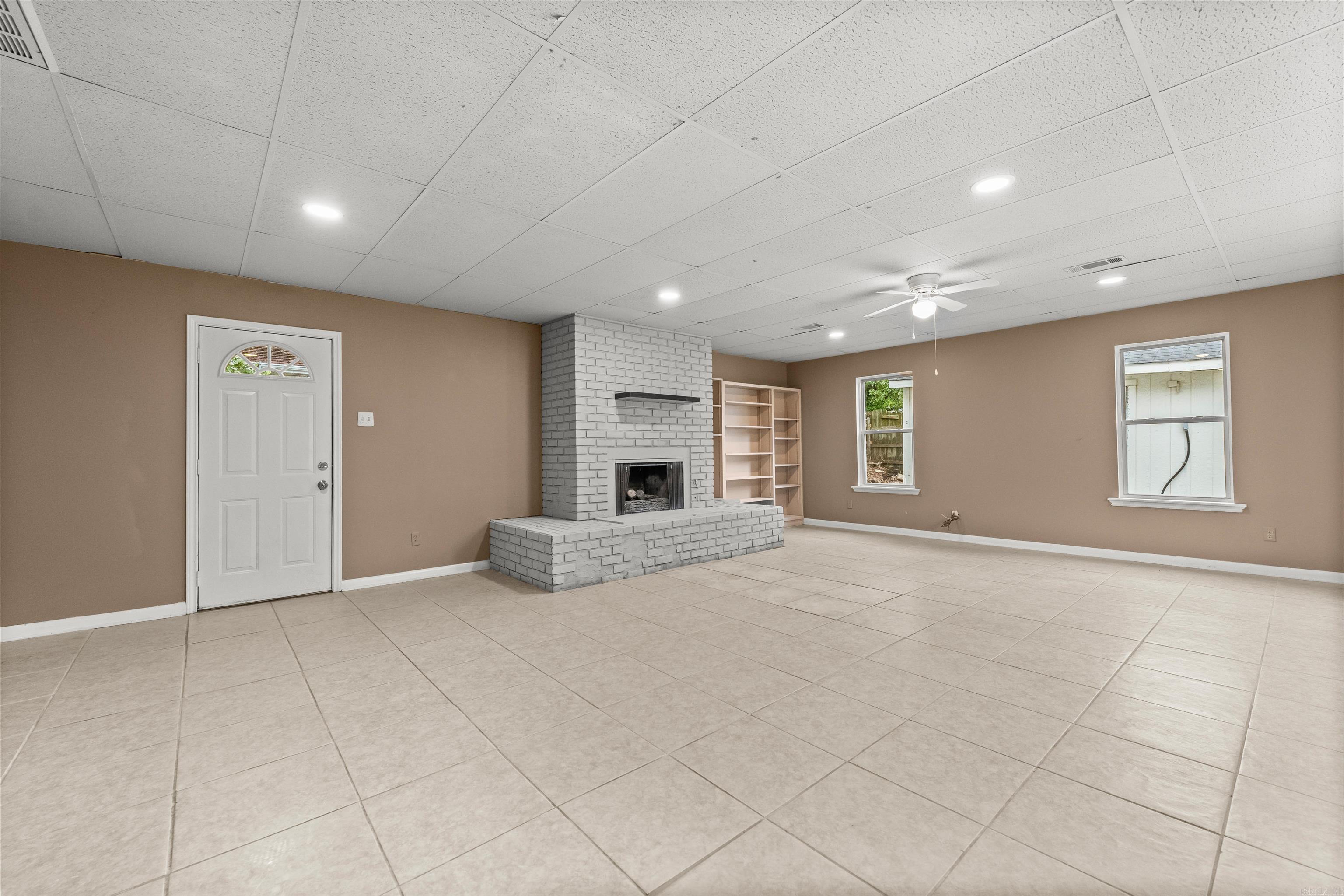 ALTA VISTA - Residential
