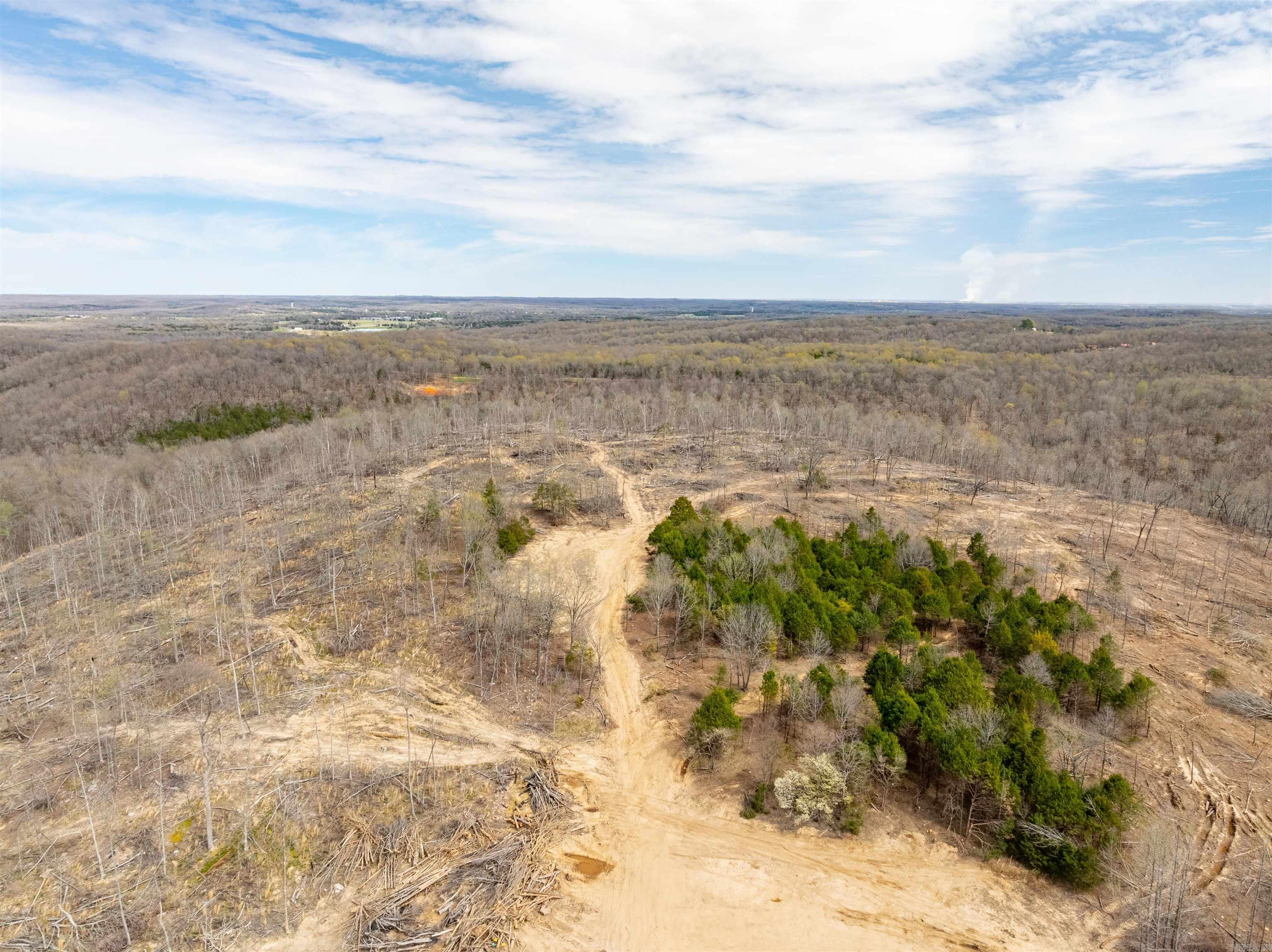 Metes & Bounds - Land