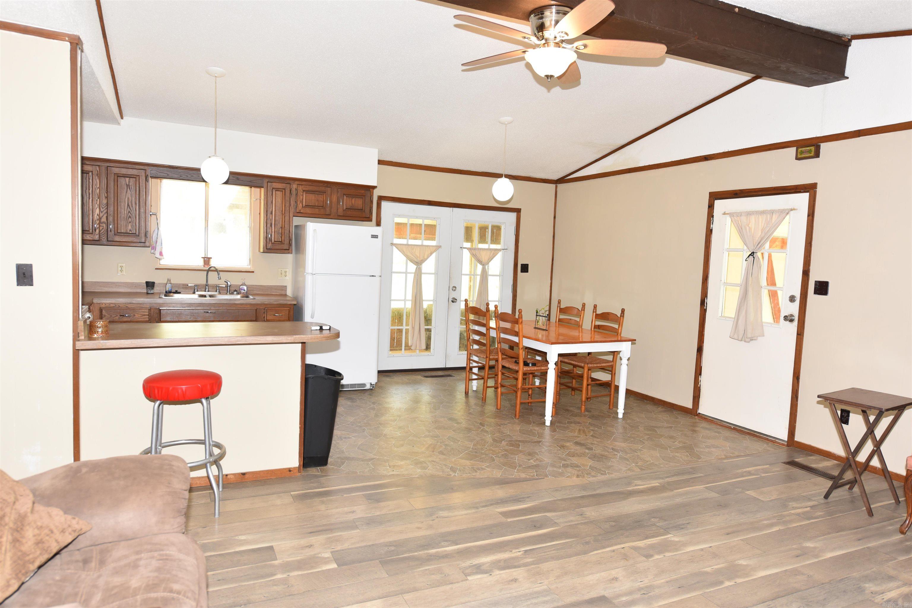 LAKEWOOD - Residential