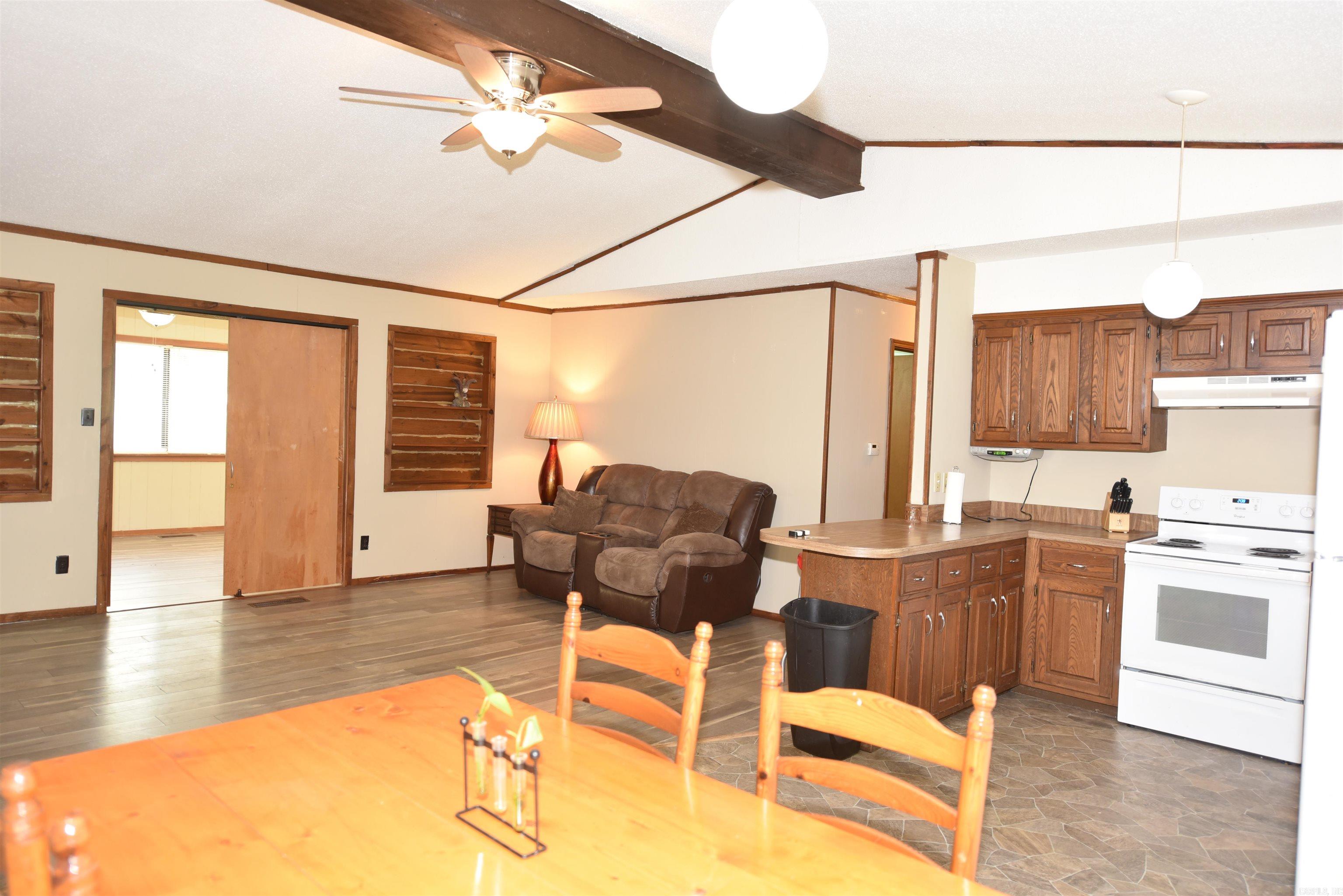 LAKEWOOD - Residential