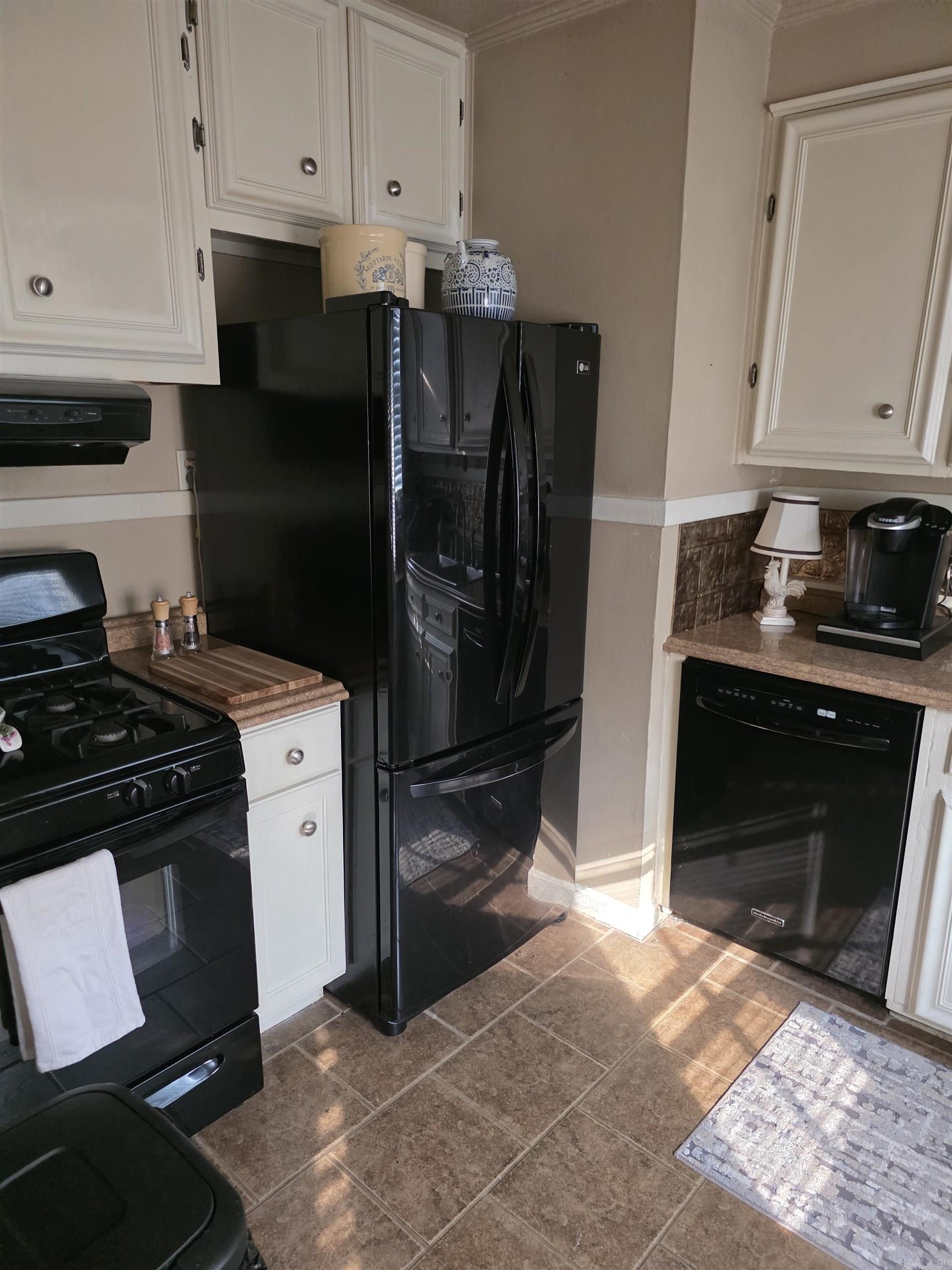 CAMMACK WOODS - Residential