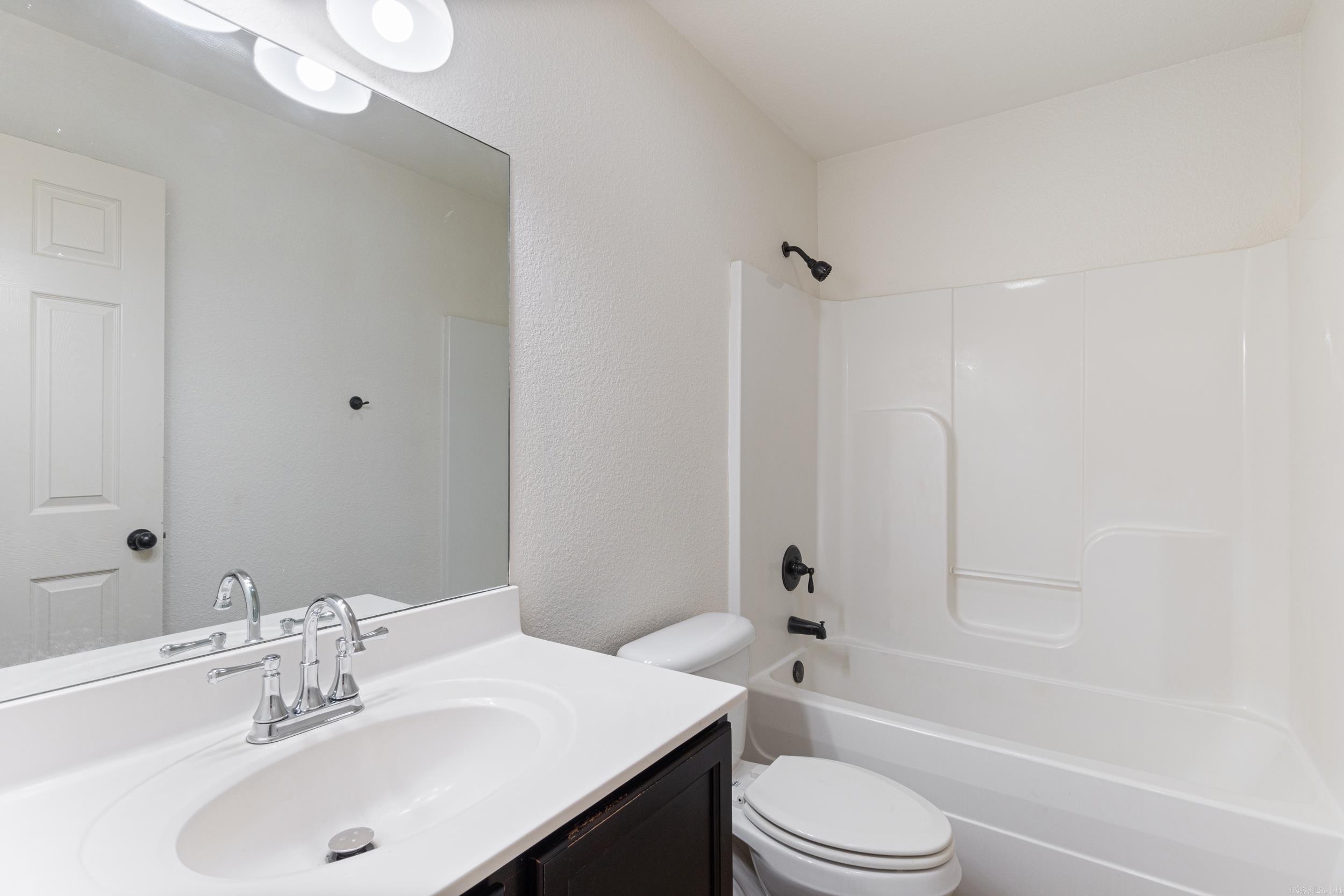 SOUTHERN COMFORT ESTATES - Residential