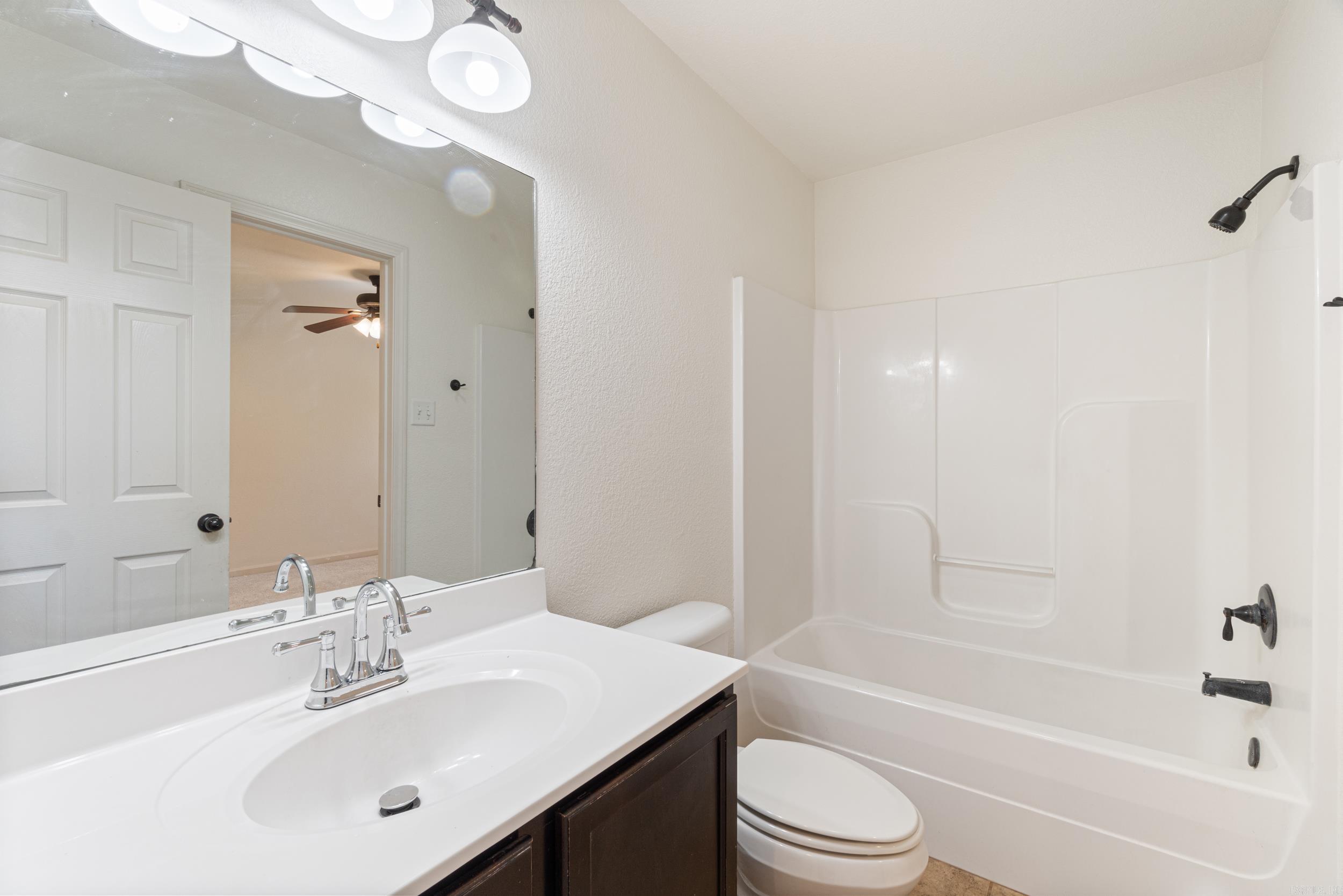SOUTHERN COMFORT ESTATES - Residential