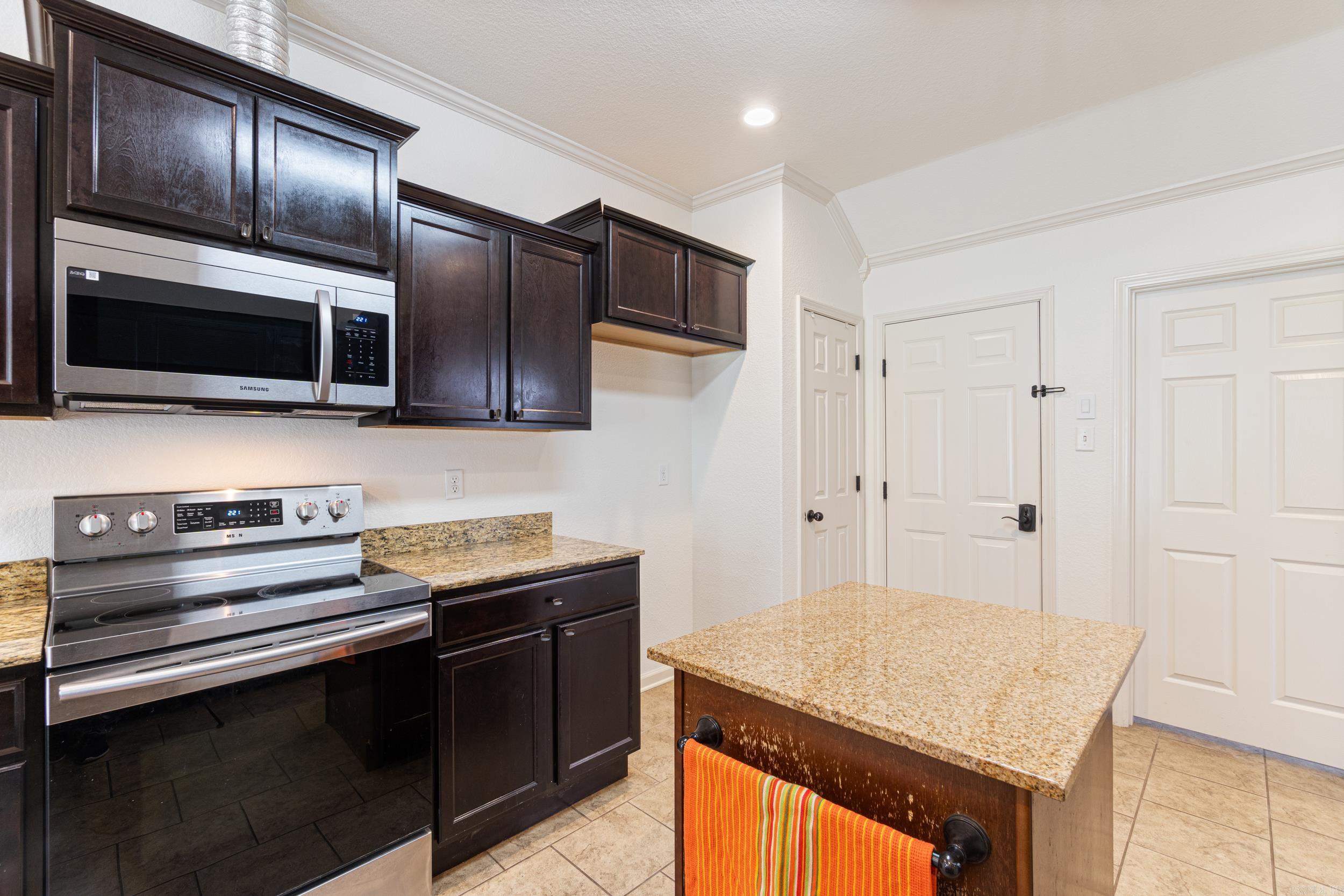 SOUTHERN COMFORT ESTATES - Residential