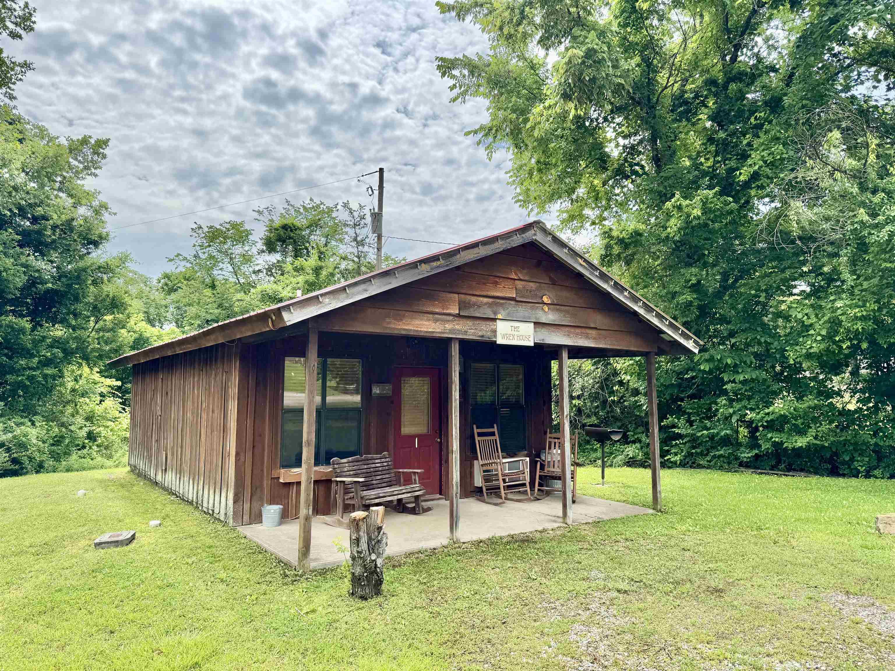 This beautiful 1-bedroom, 1-bathroom cabin is centrally located in downtown Mountain View. It is walking distance from the courthouse square where you can hear the famous folk music being play on most weekend summer nights. Also, just a short drive away from the Ozark Folk Center State Park, Blanchard Springs Caverns, and the White River. This cabin is currently being used as a nightly rental property, it rents well and could start generating income immediately. It is a perfect getaway vacation spot in the mountains. Come take a look for yourself today, adventure awaits!