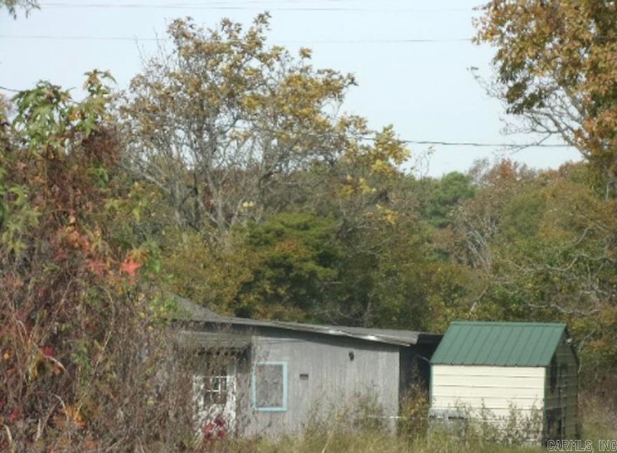 Old hunting cabin on 2.4 acres just outside Brinkley, Arkansas off Highway 70.  This is a simple hunting cabin with a few acres outside the city.  For more details contact the listing agent.