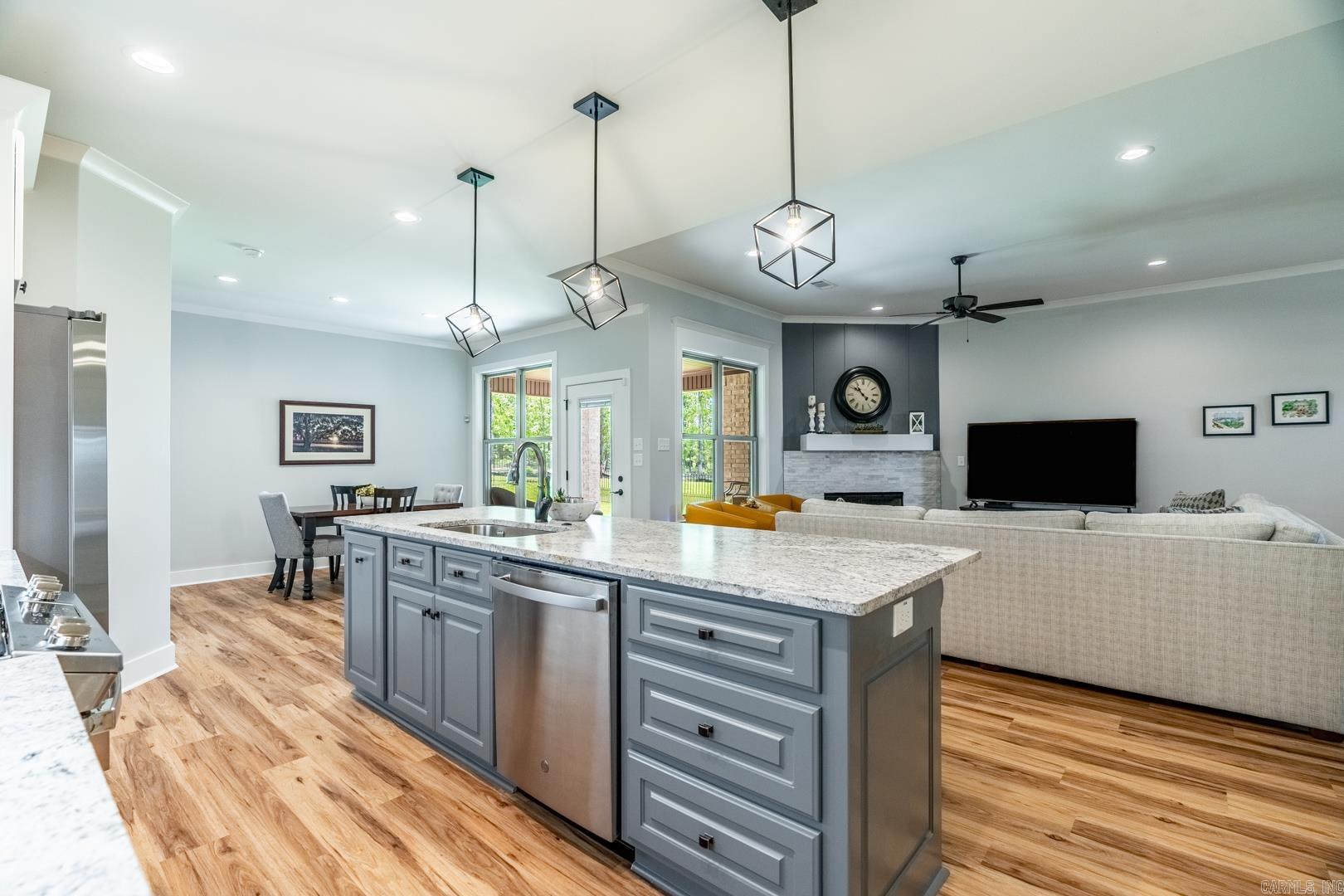 MILLERS GLENN - Residential