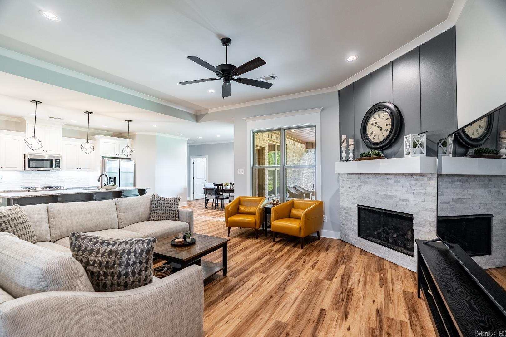 MILLERS GLENN - Residential