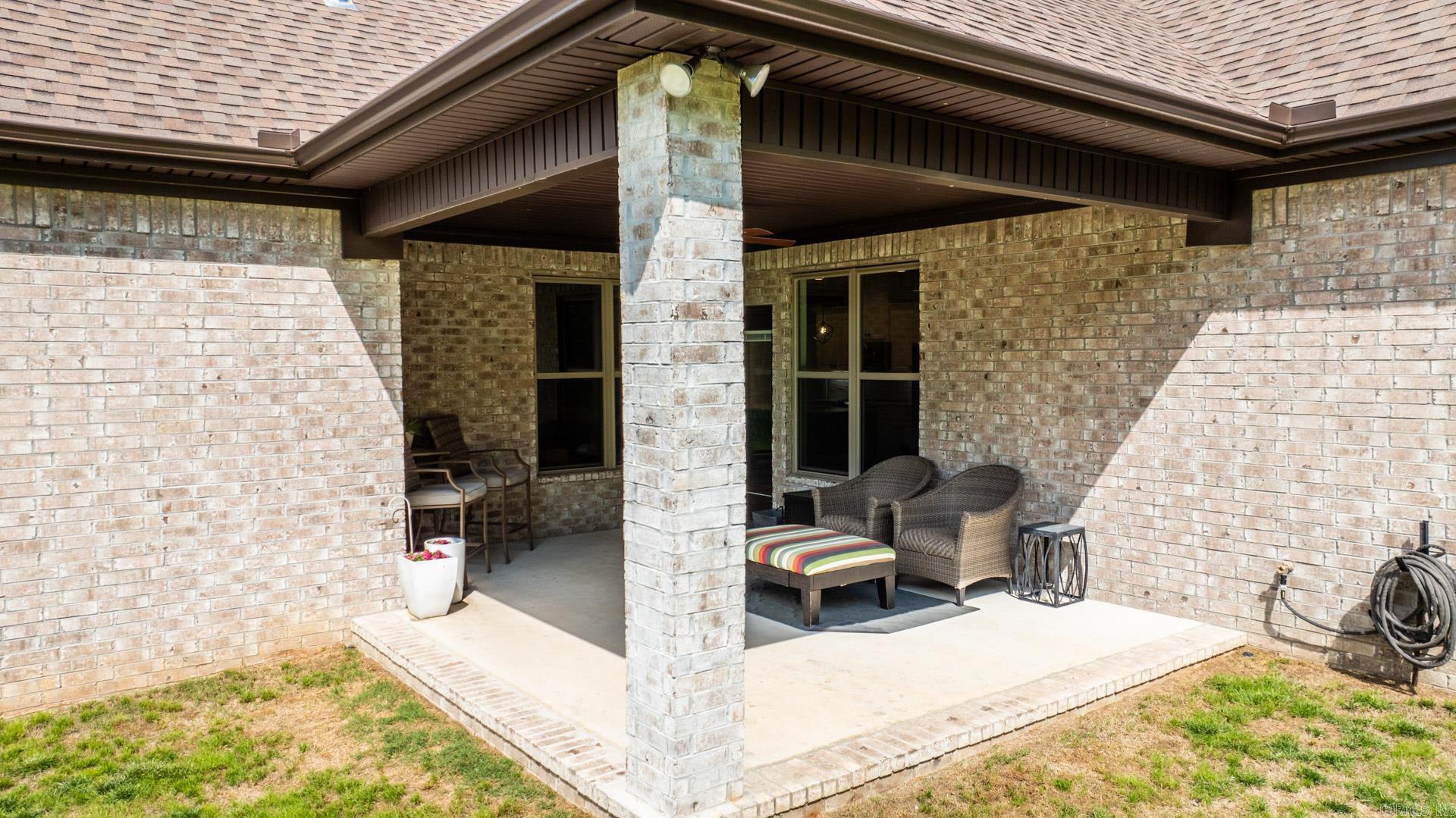 MILLERS GLENN - Residential