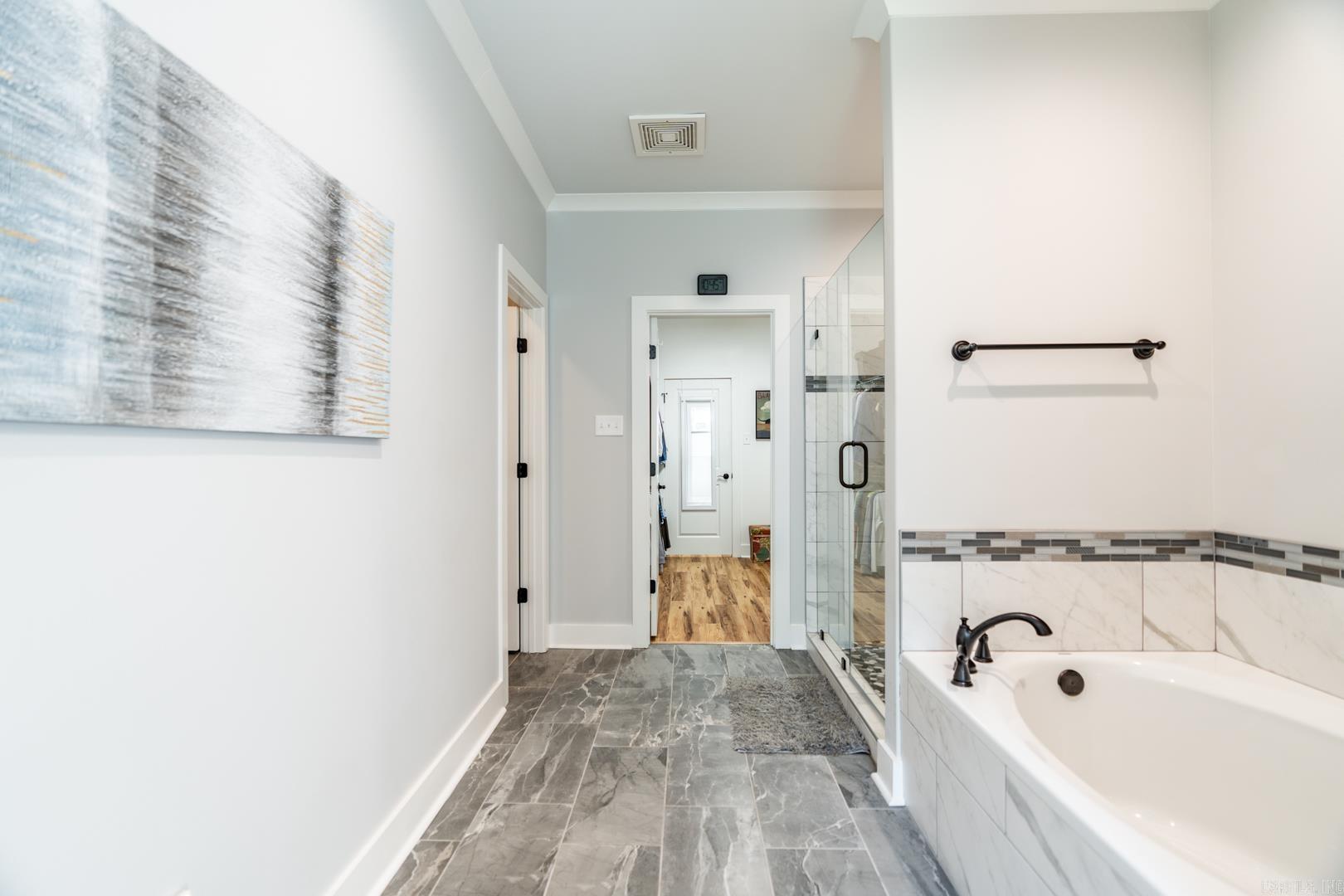 MILLERS GLENN - Residential