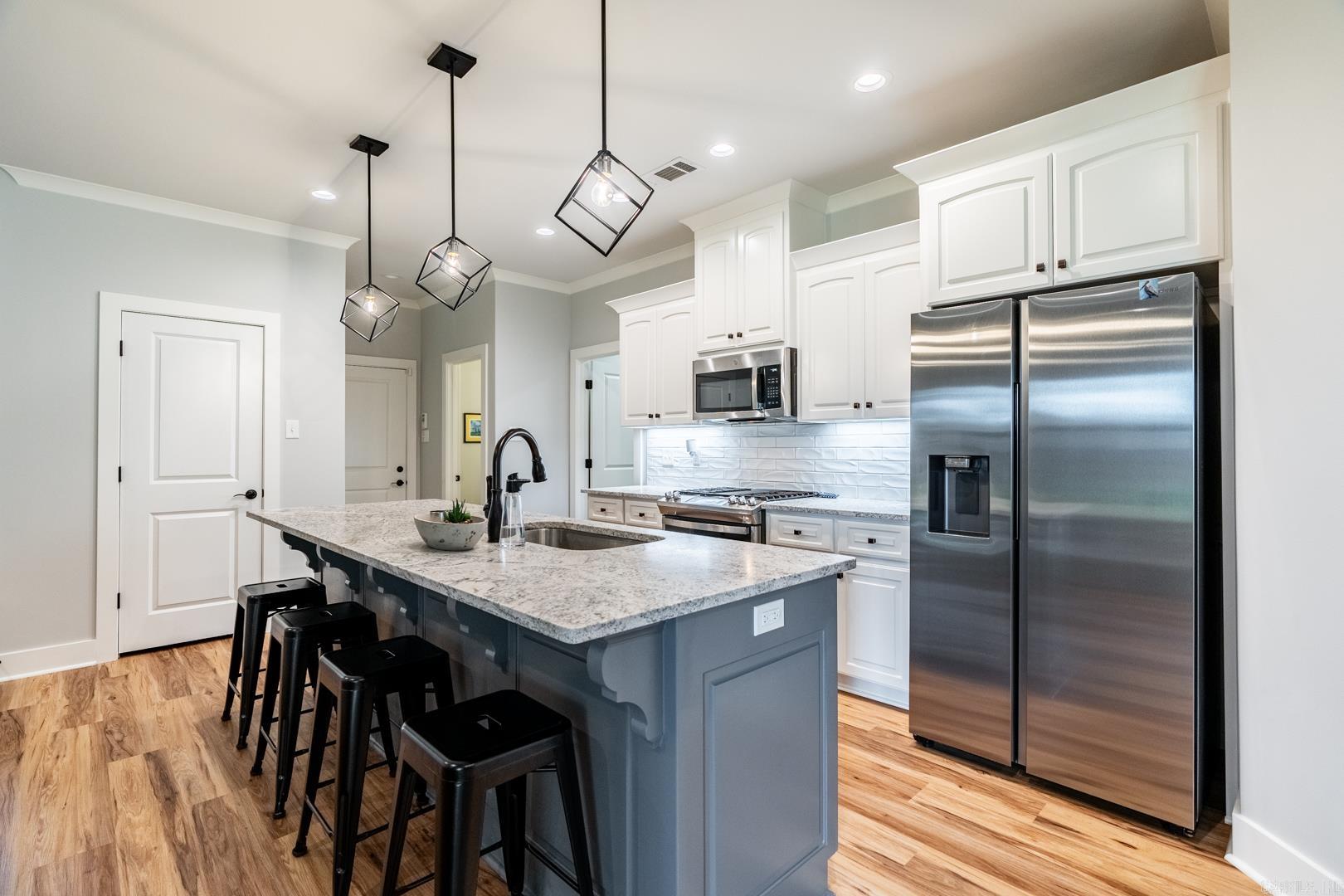 MILLERS GLENN - Residential