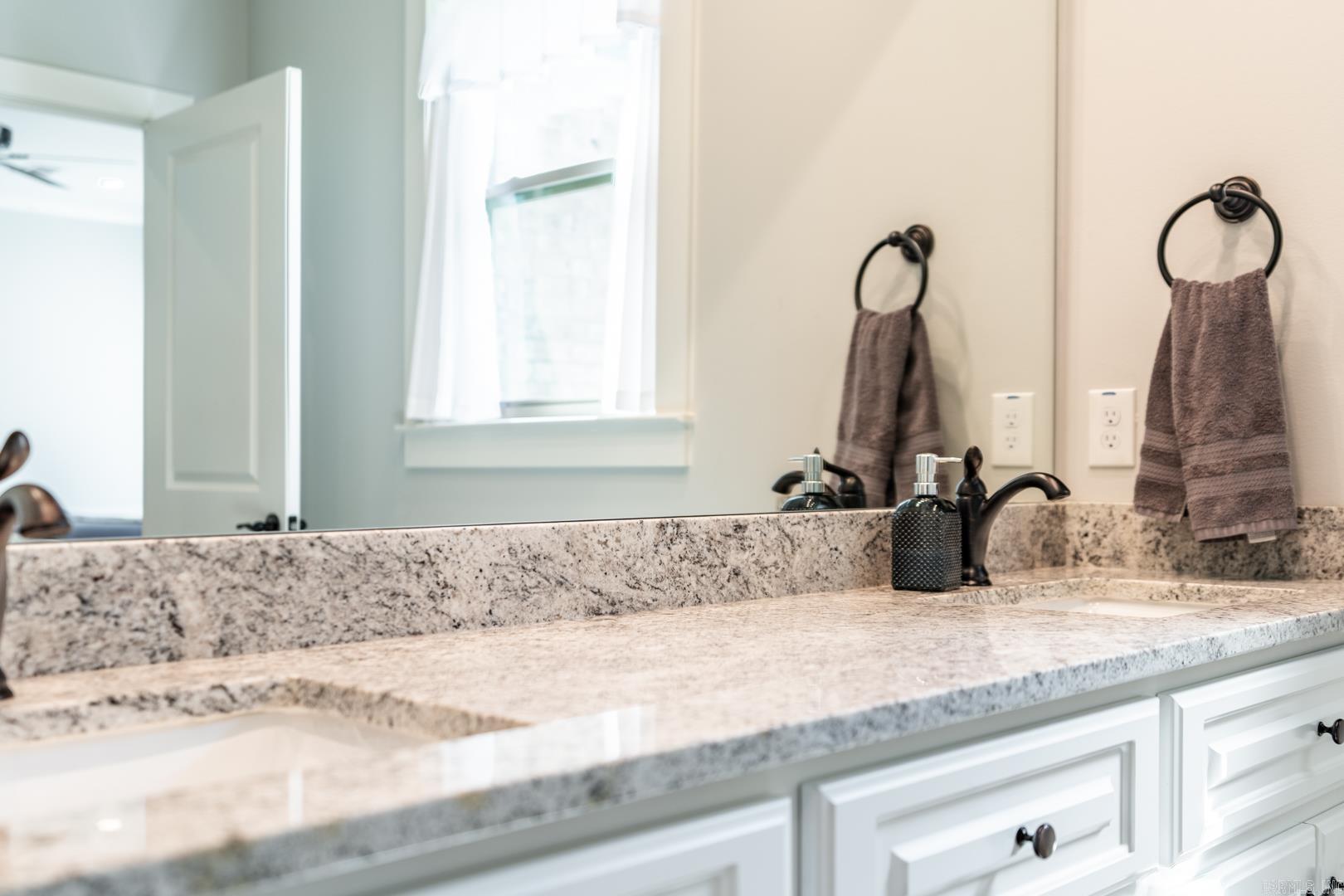 MILLERS GLENN - Residential