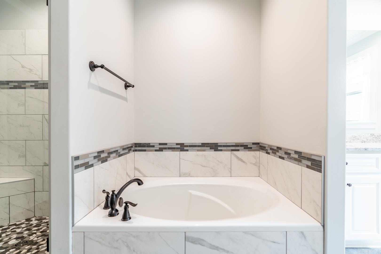 MILLERS GLENN - Residential