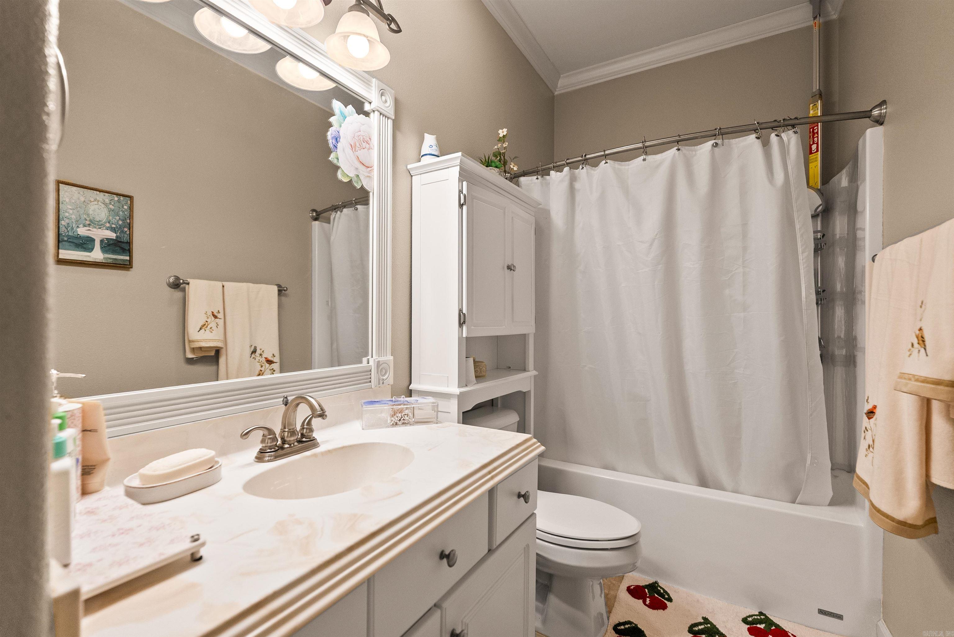 WOODLANDS EDGE - Residential