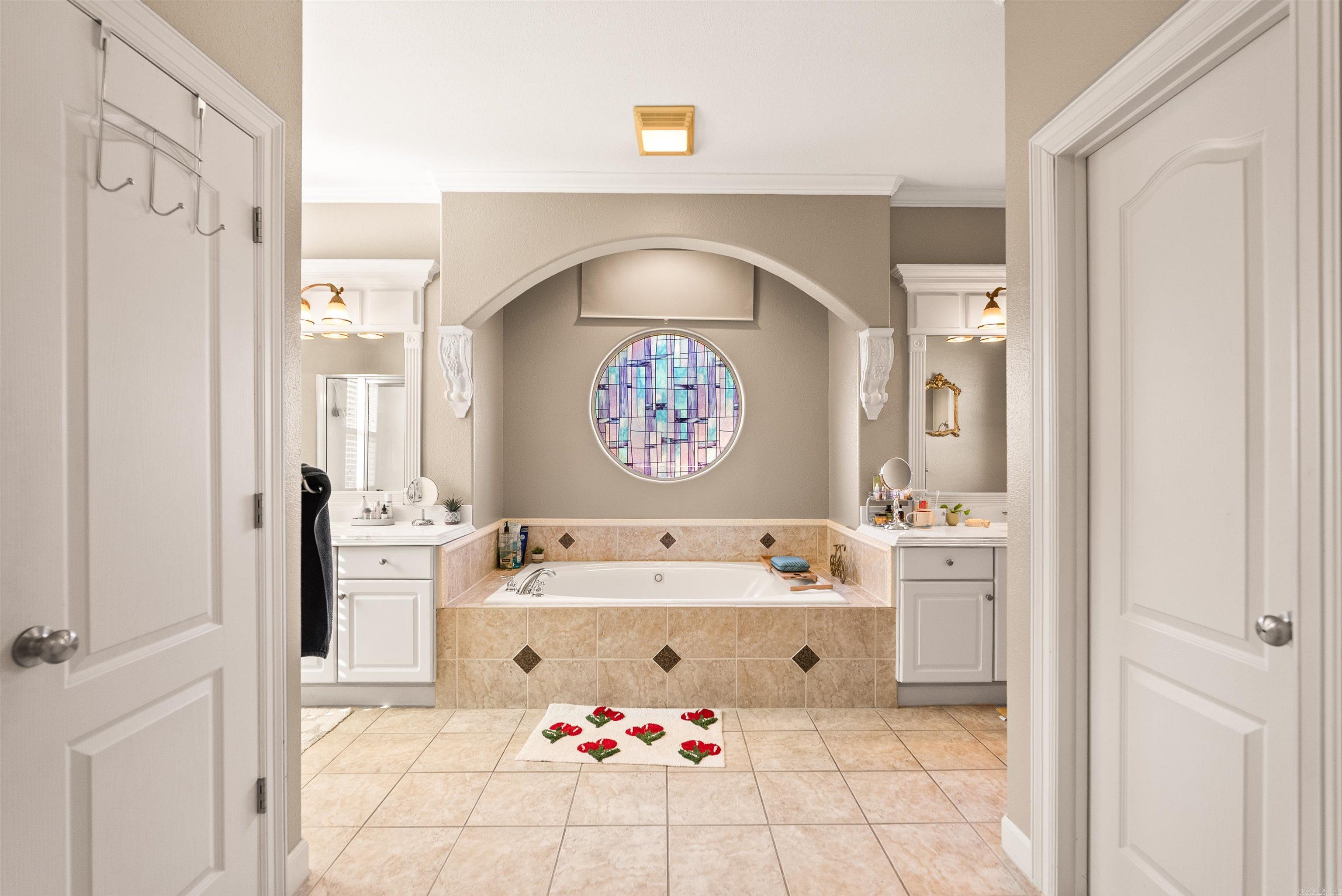 WOODLANDS EDGE - Residential