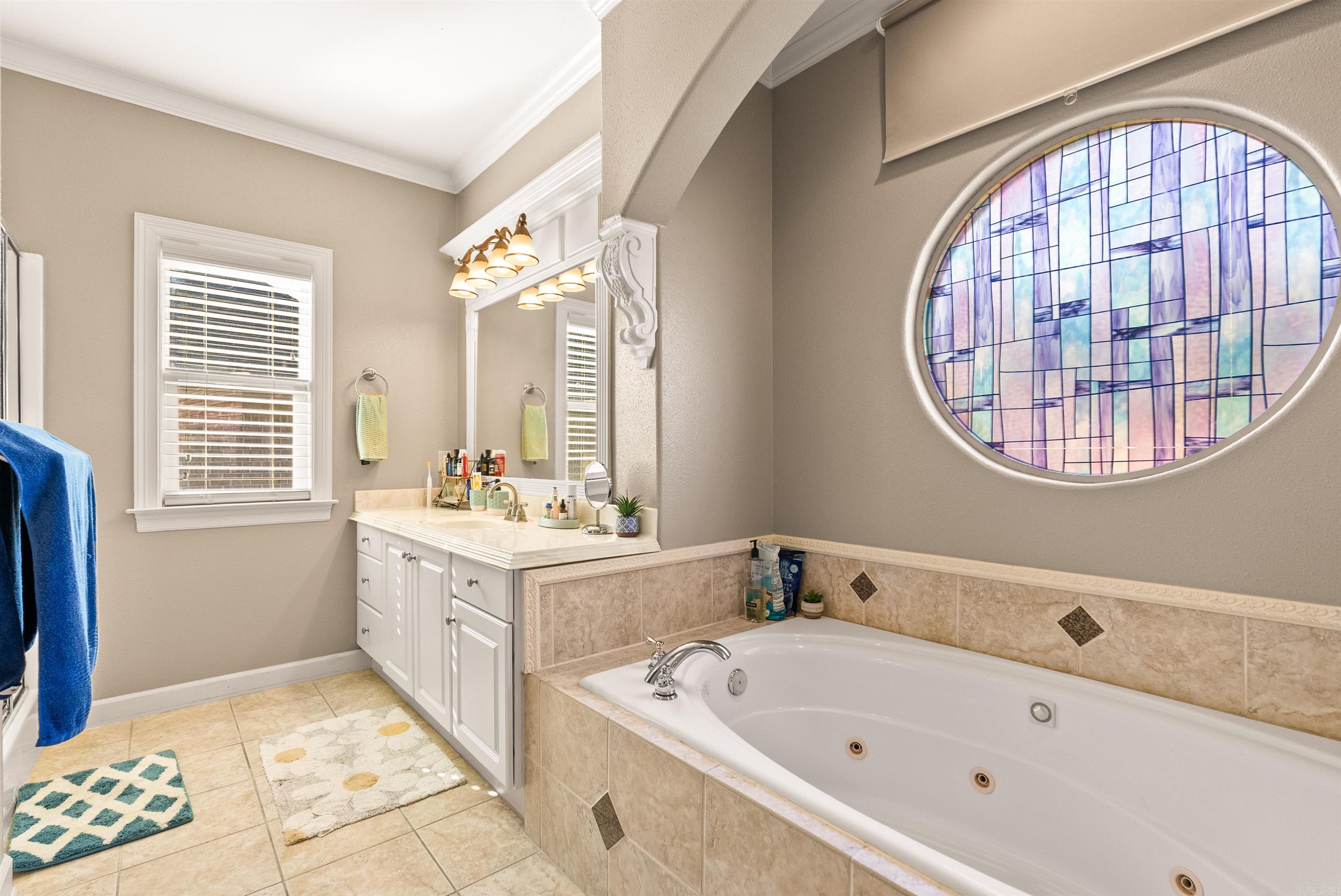 WOODLANDS EDGE - Residential