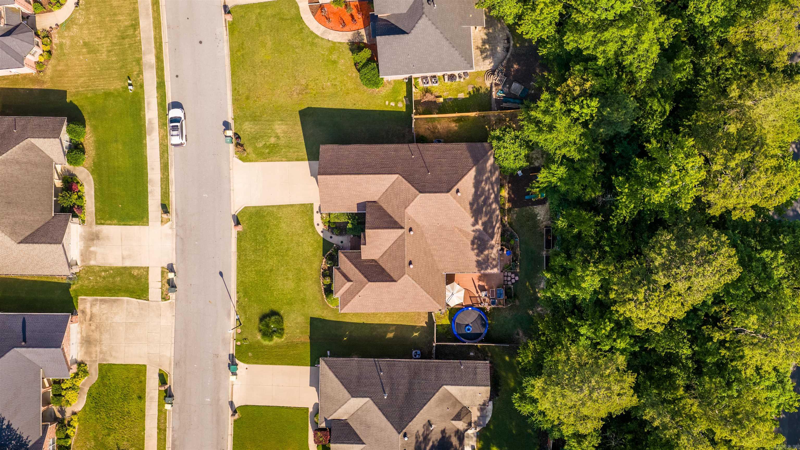 WOODLANDS EDGE - Residential