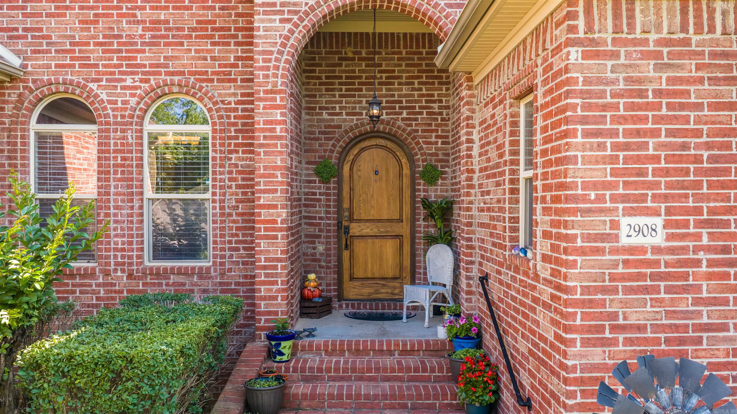 WOODLANDS EDGE - Residential