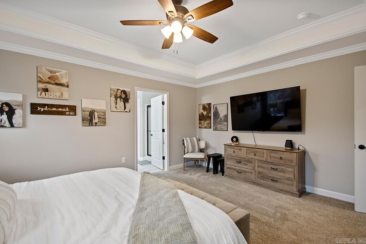 PINEWOOD ESTATES - Residential