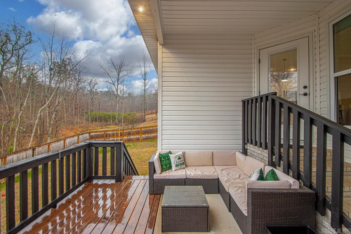 PINEWOOD ESTATES - Residential