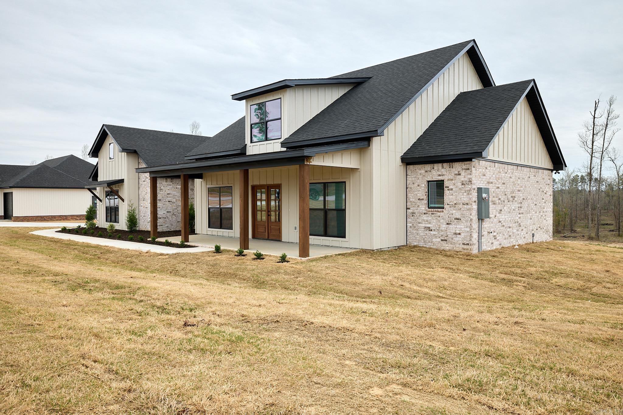 Metes & Bounds - Residential