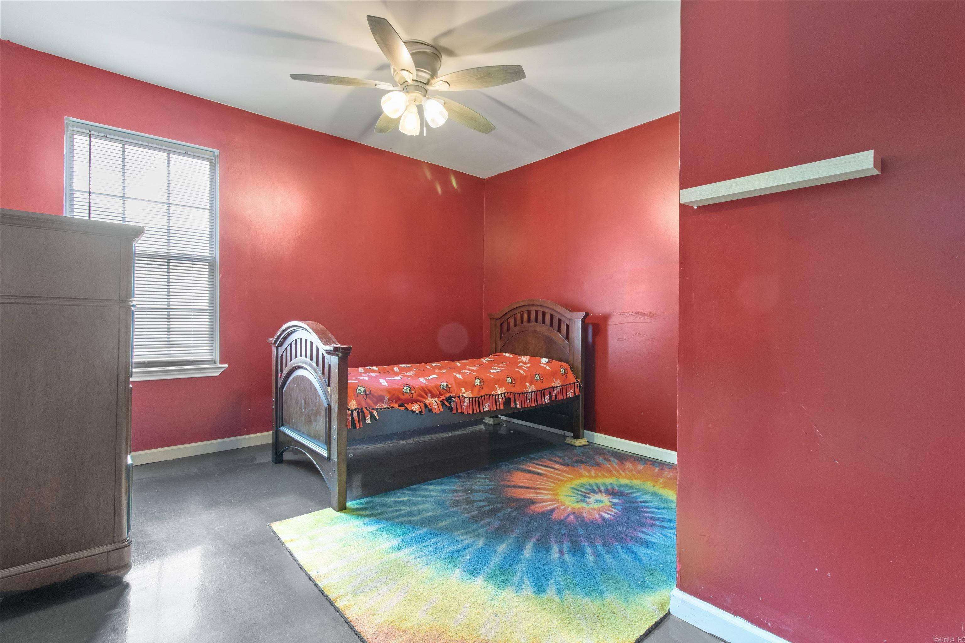 DEERFIELD ESTATES - Residential