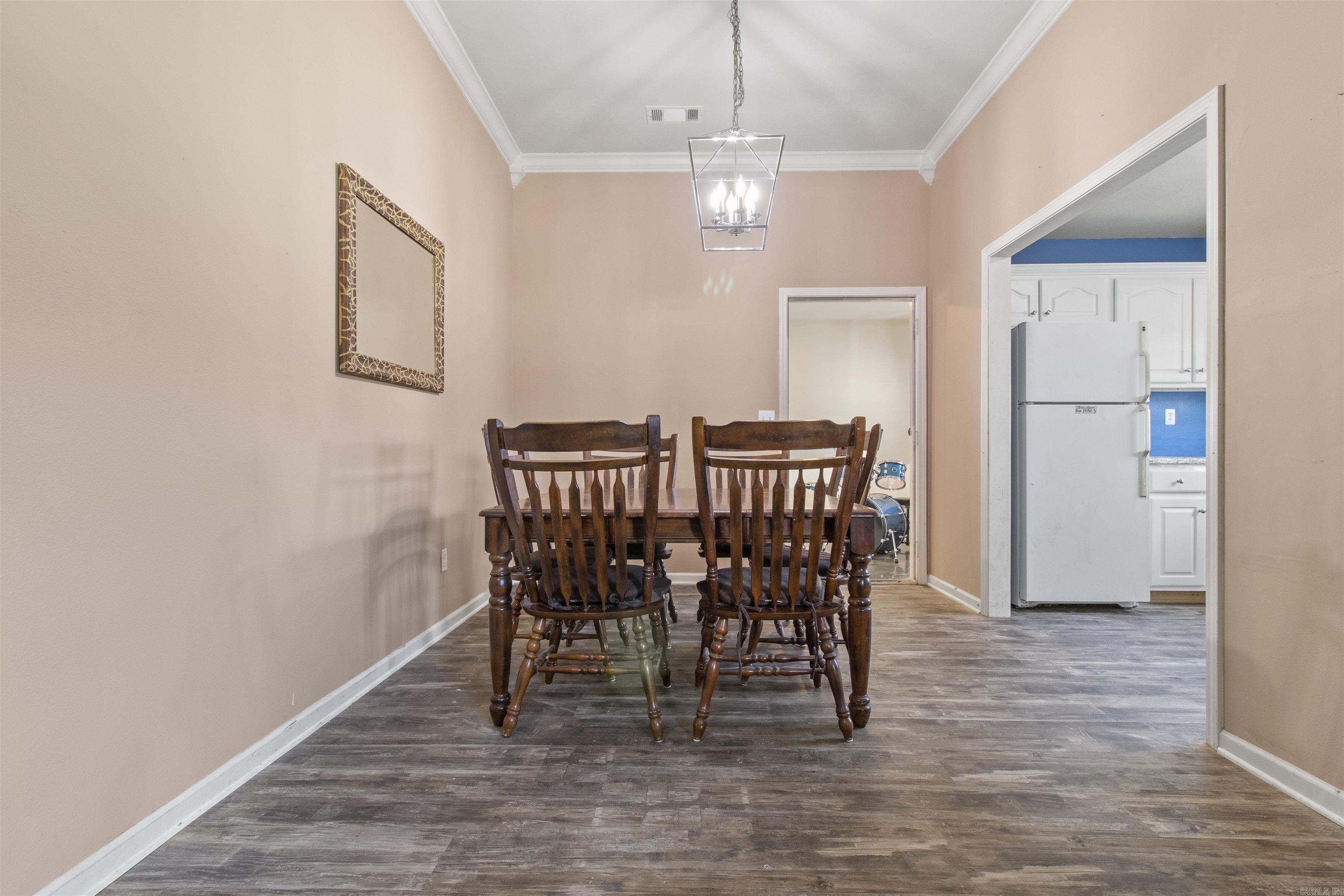 DEERFIELD ESTATES - Residential