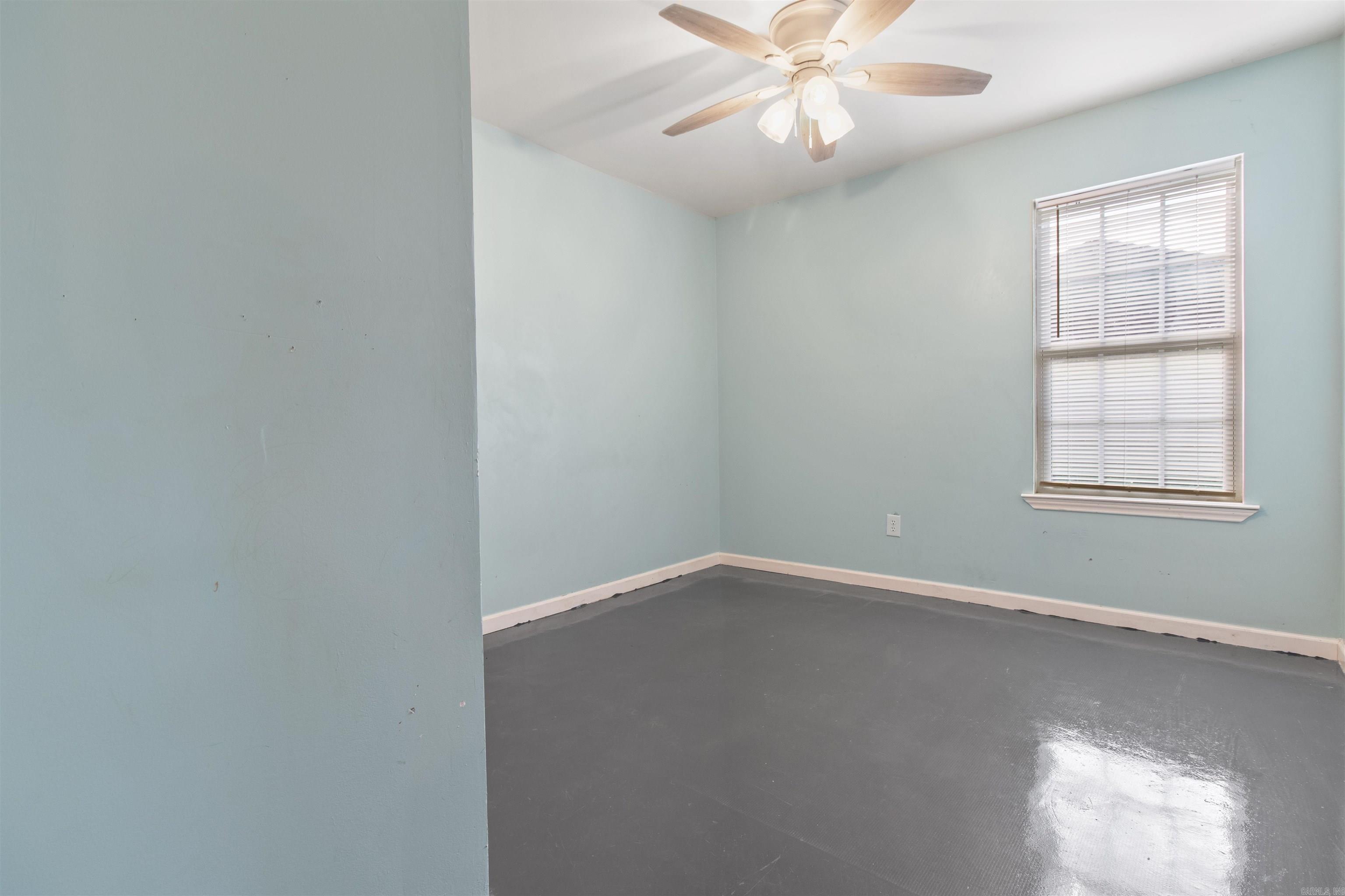 DEERFIELD ESTATES - Residential