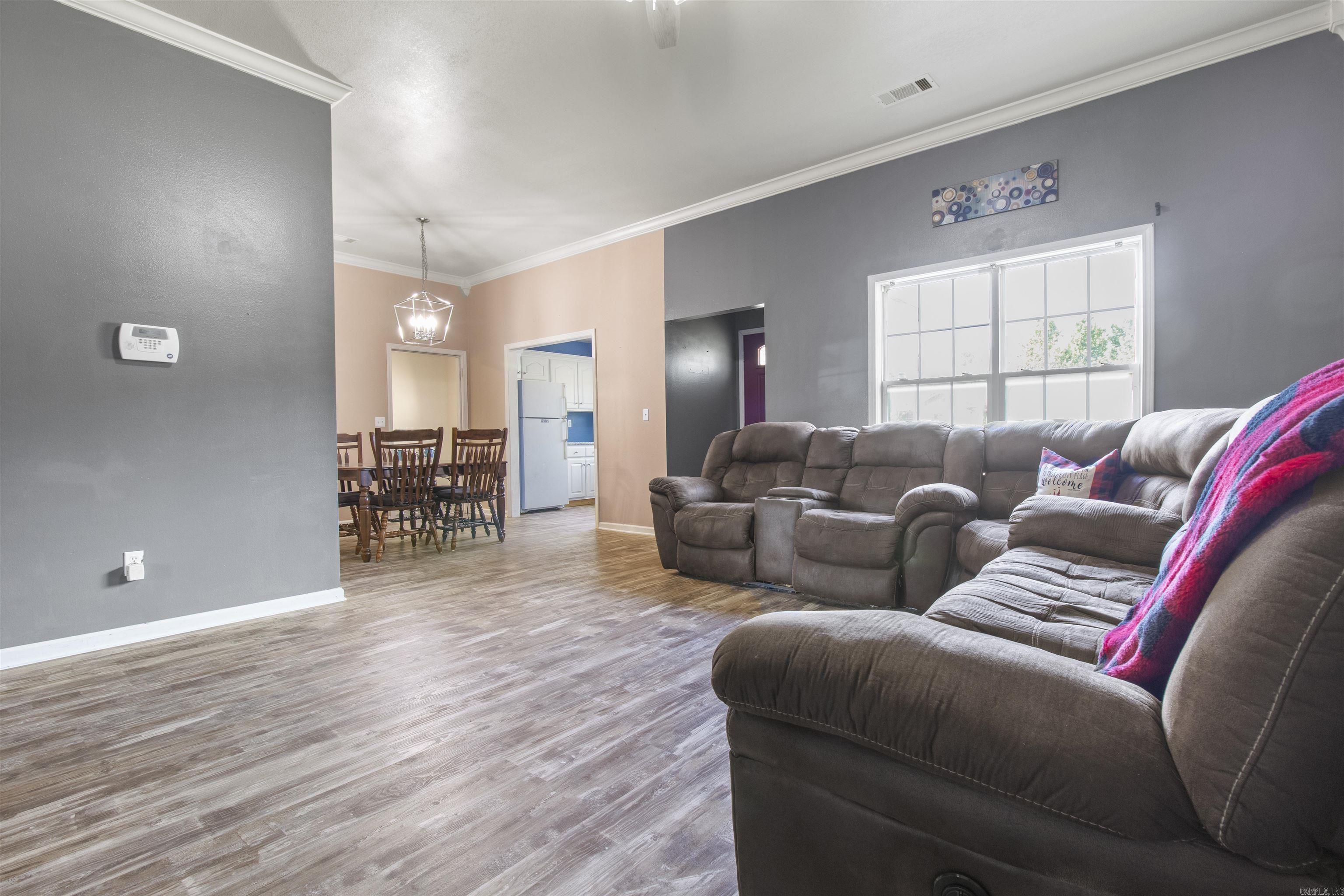 DEERFIELD ESTATES - Residential