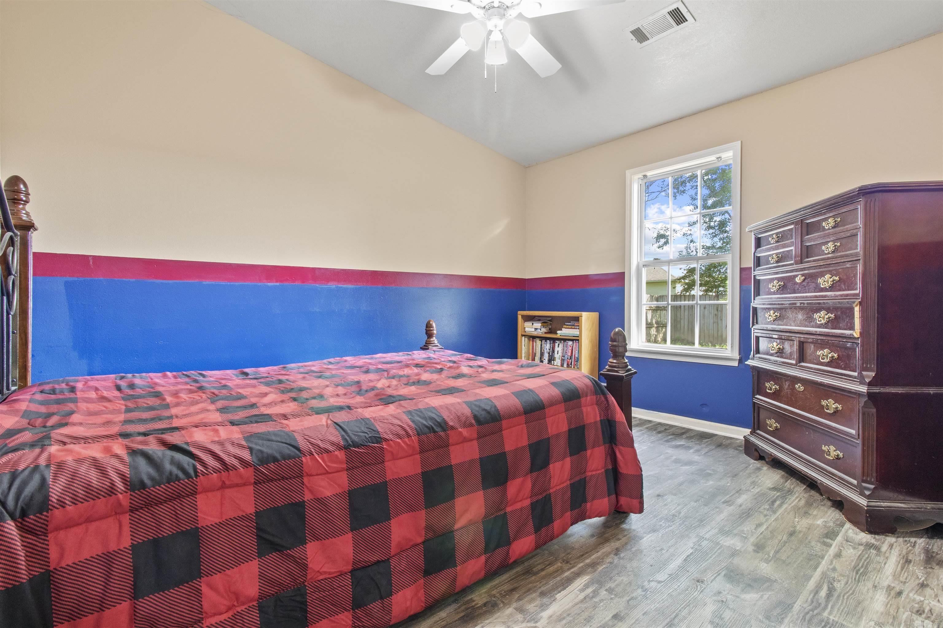 DEERFIELD ESTATES - Residential