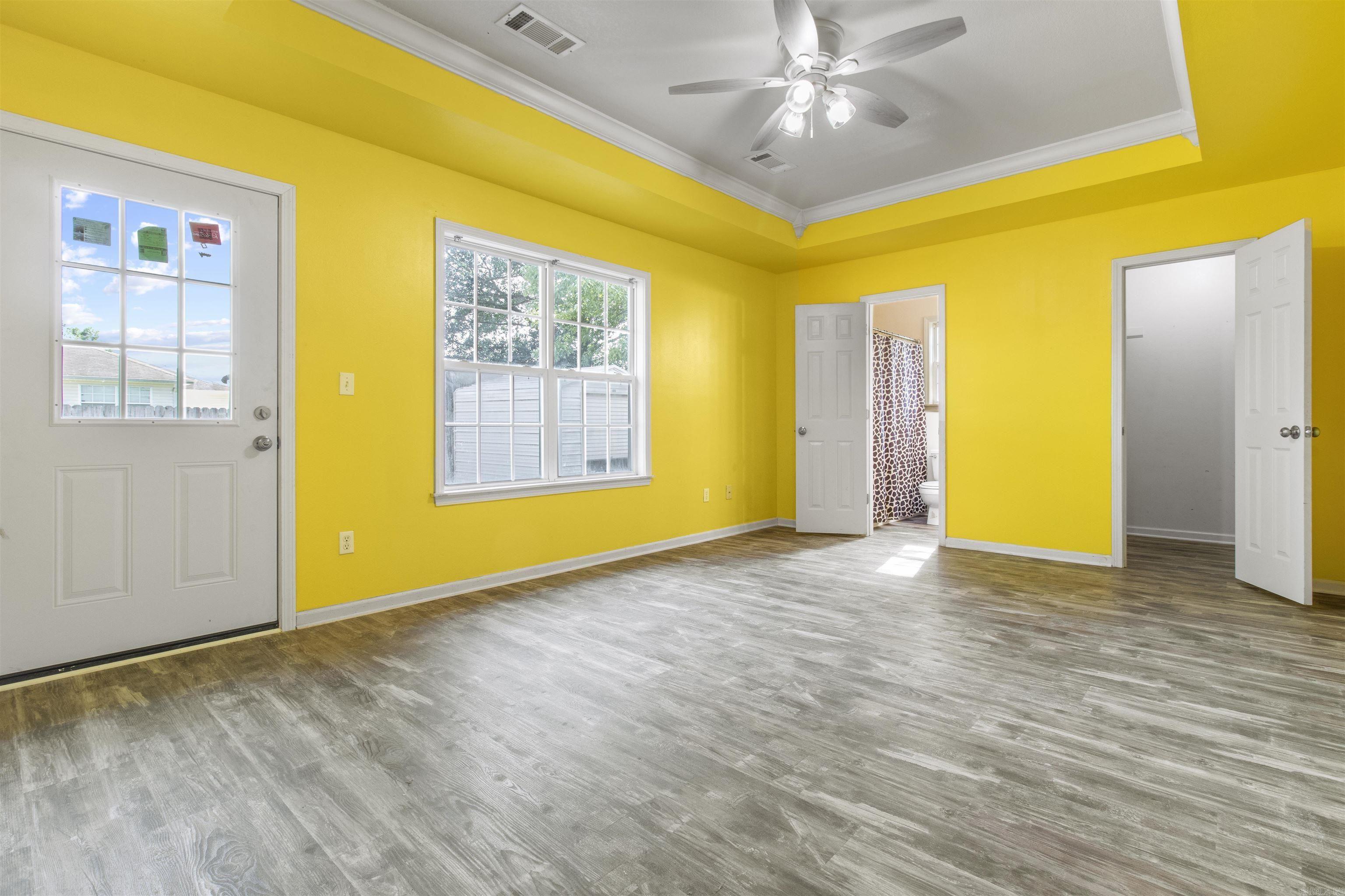 DEERFIELD ESTATES - Residential