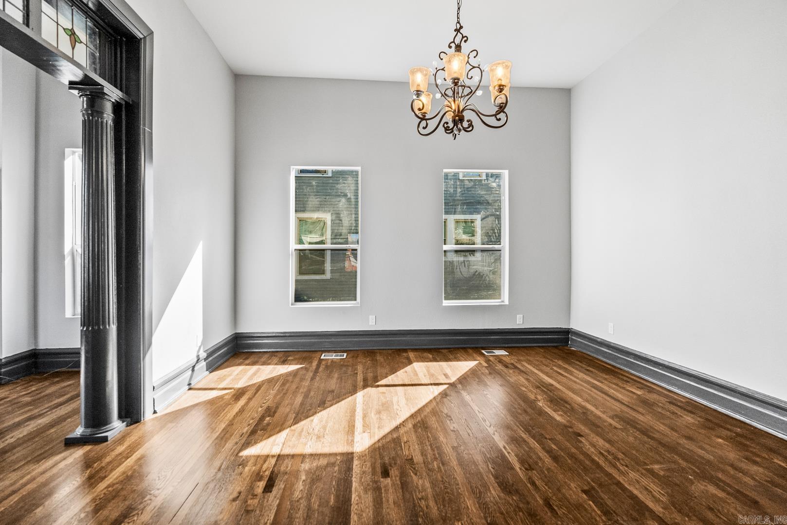 Weldon E Wrights - Residential