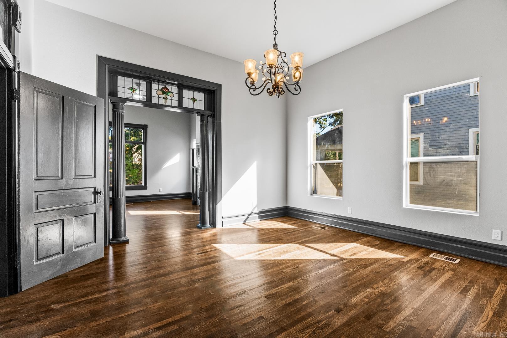 Weldon E Wrights - Residential