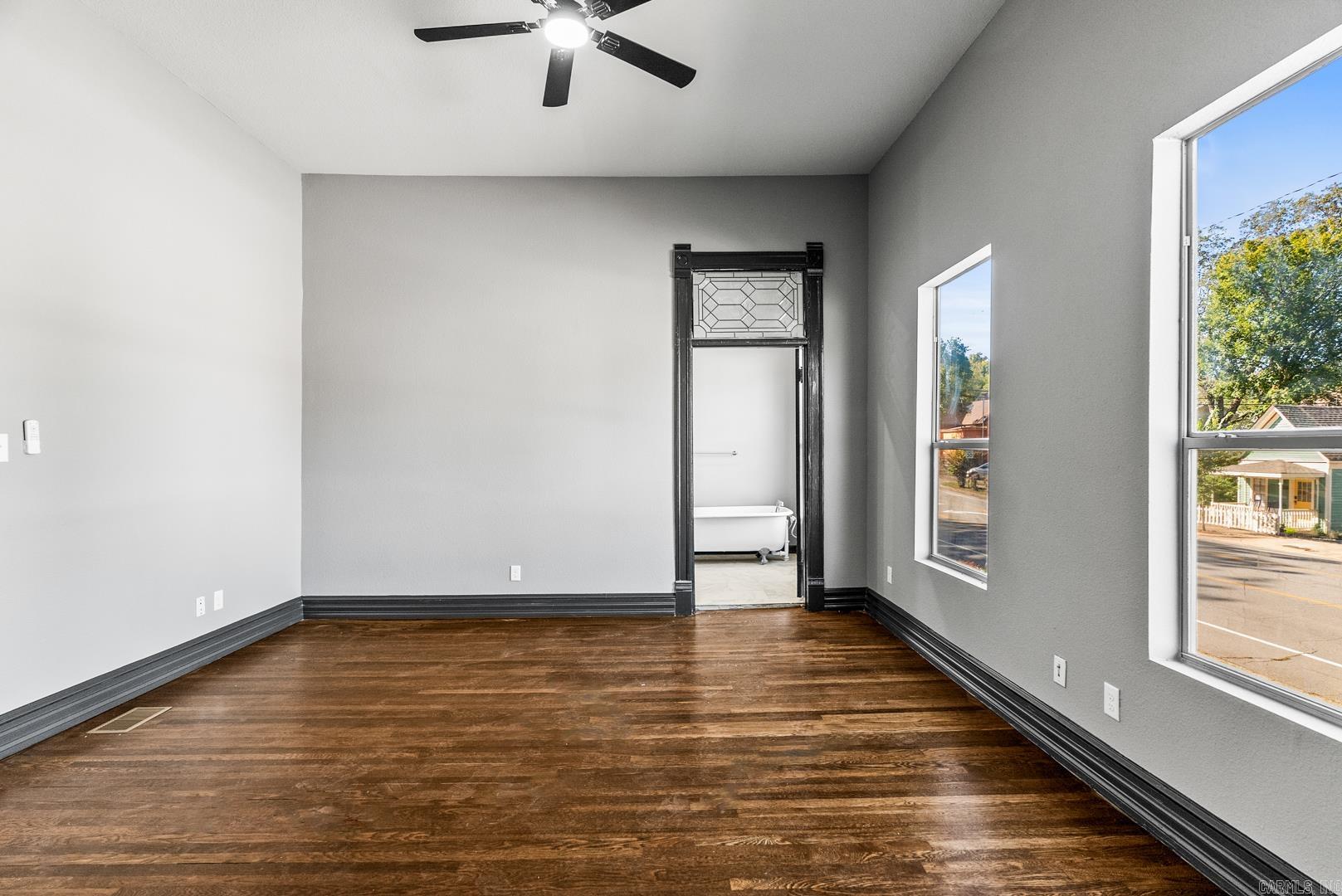 Weldon E Wrights - Residential