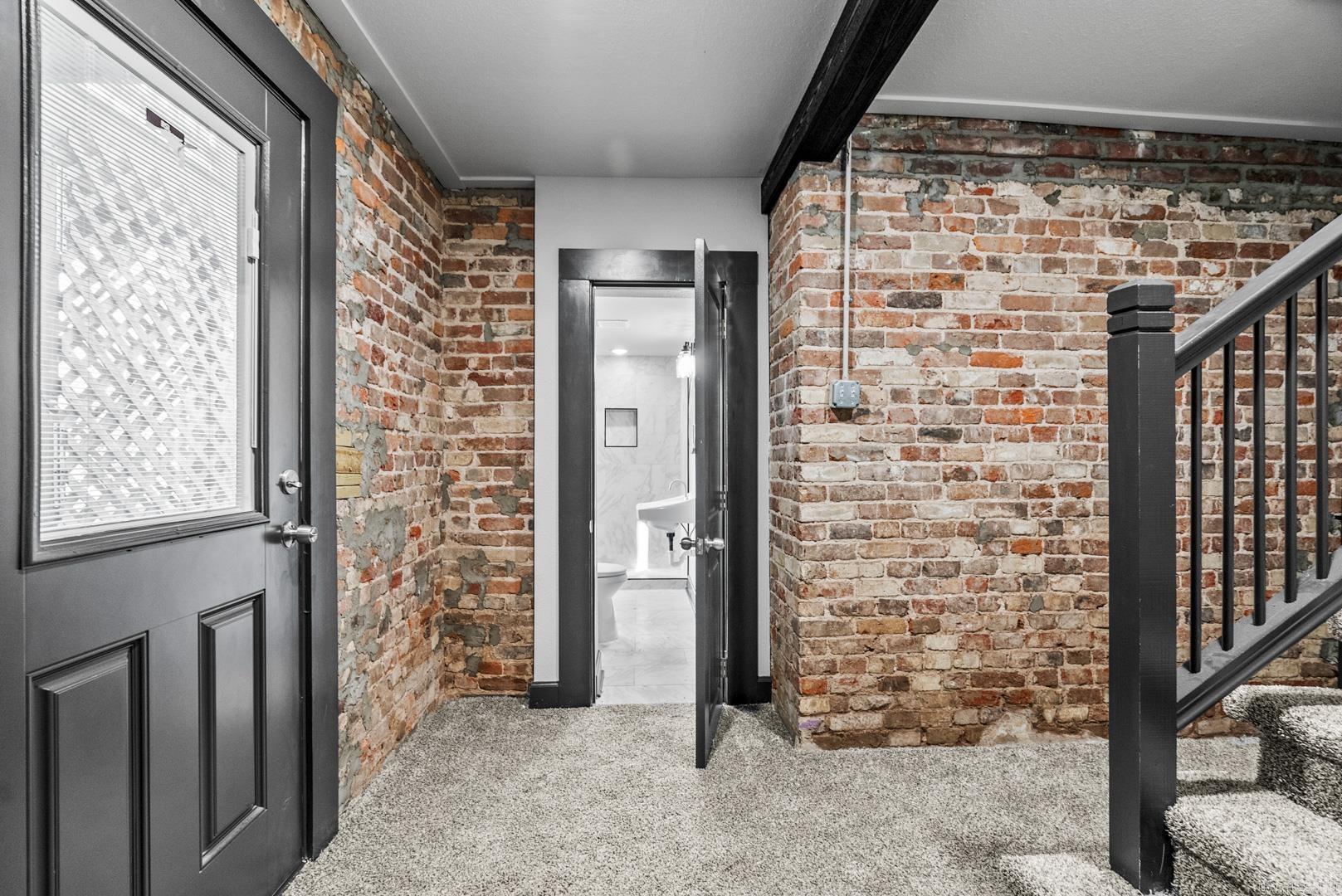 Weldon E Wrights - Residential