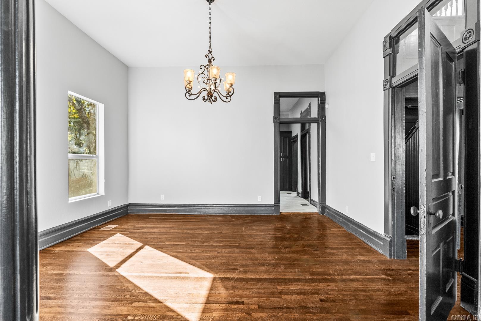 Weldon E Wrights - Residential