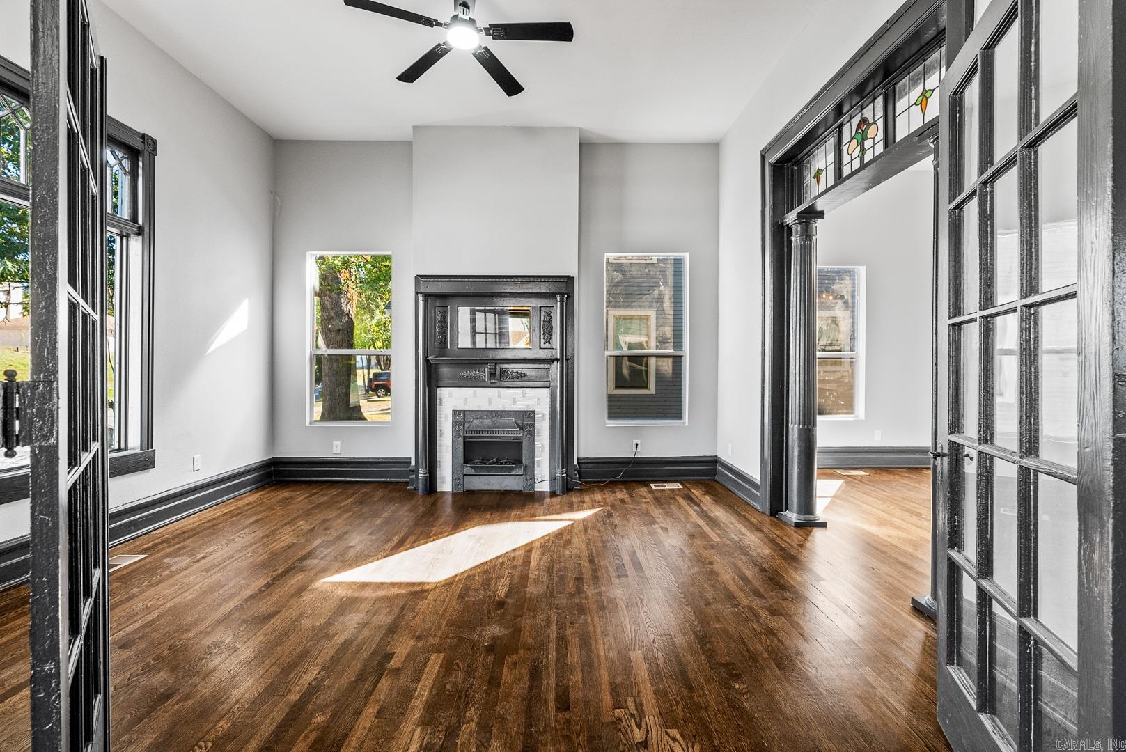 Weldon E Wrights - Residential