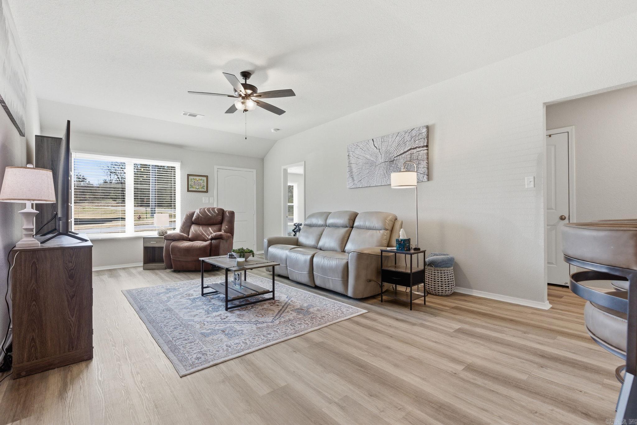 BELL VALLEY - Residential