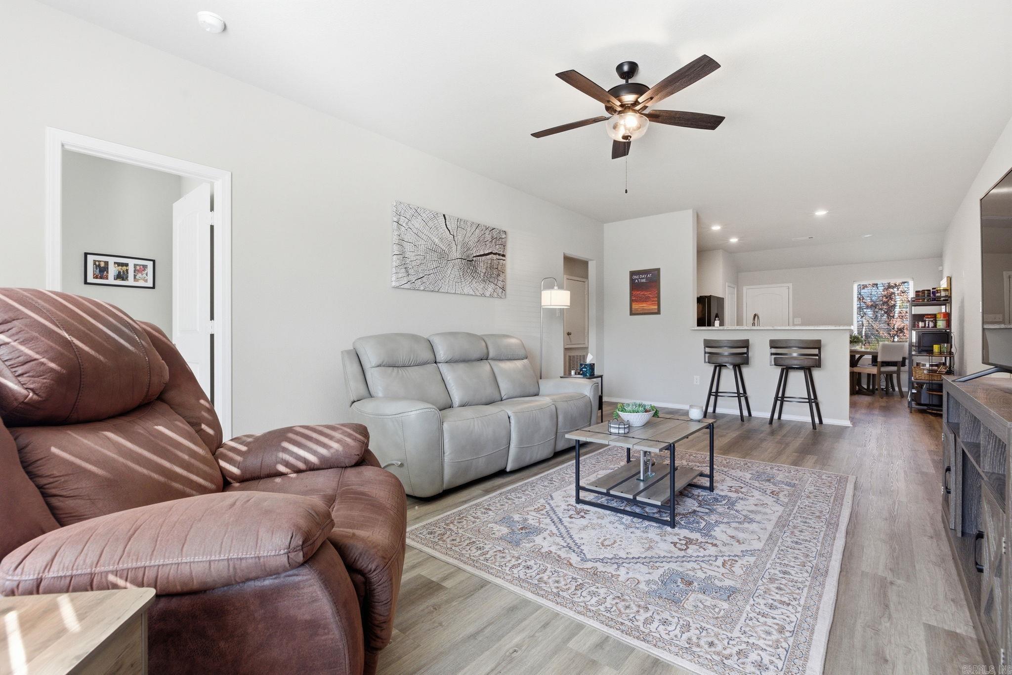 BELL VALLEY - Residential