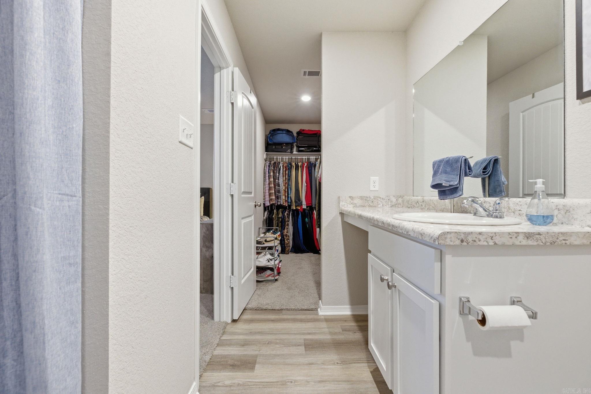 BELL VALLEY - Residential