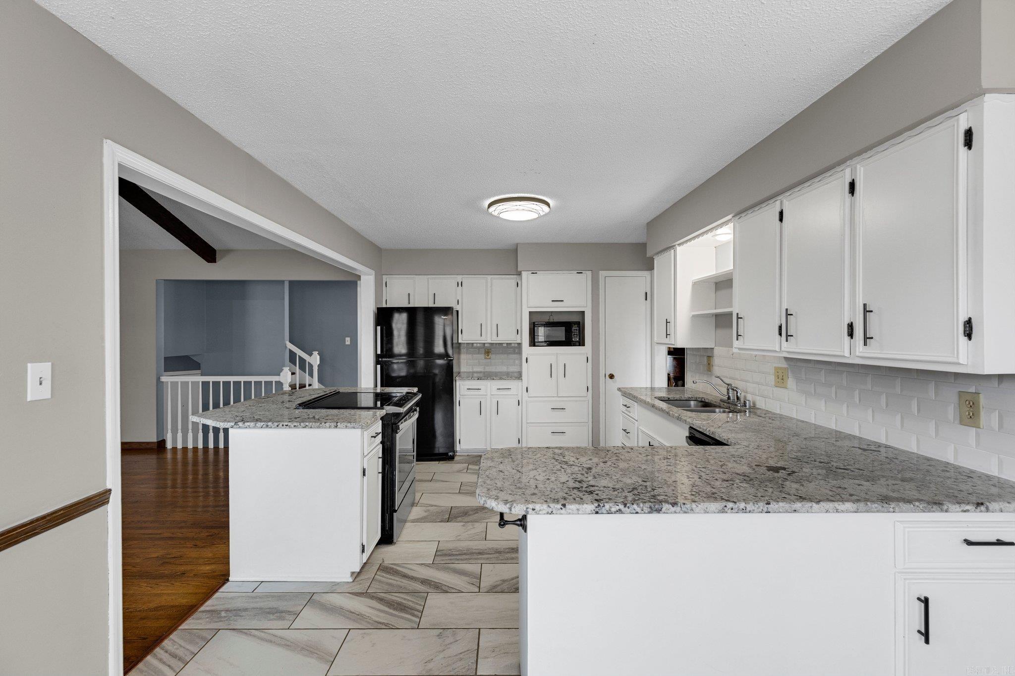 TURTLE CREEK - Residential