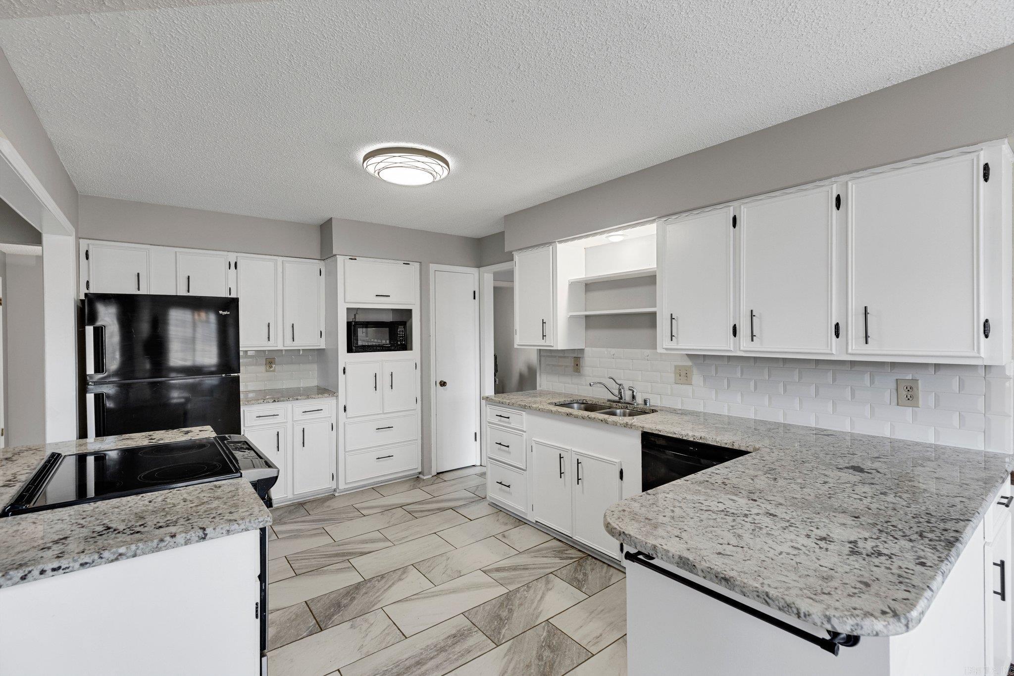 TURTLE CREEK - Residential