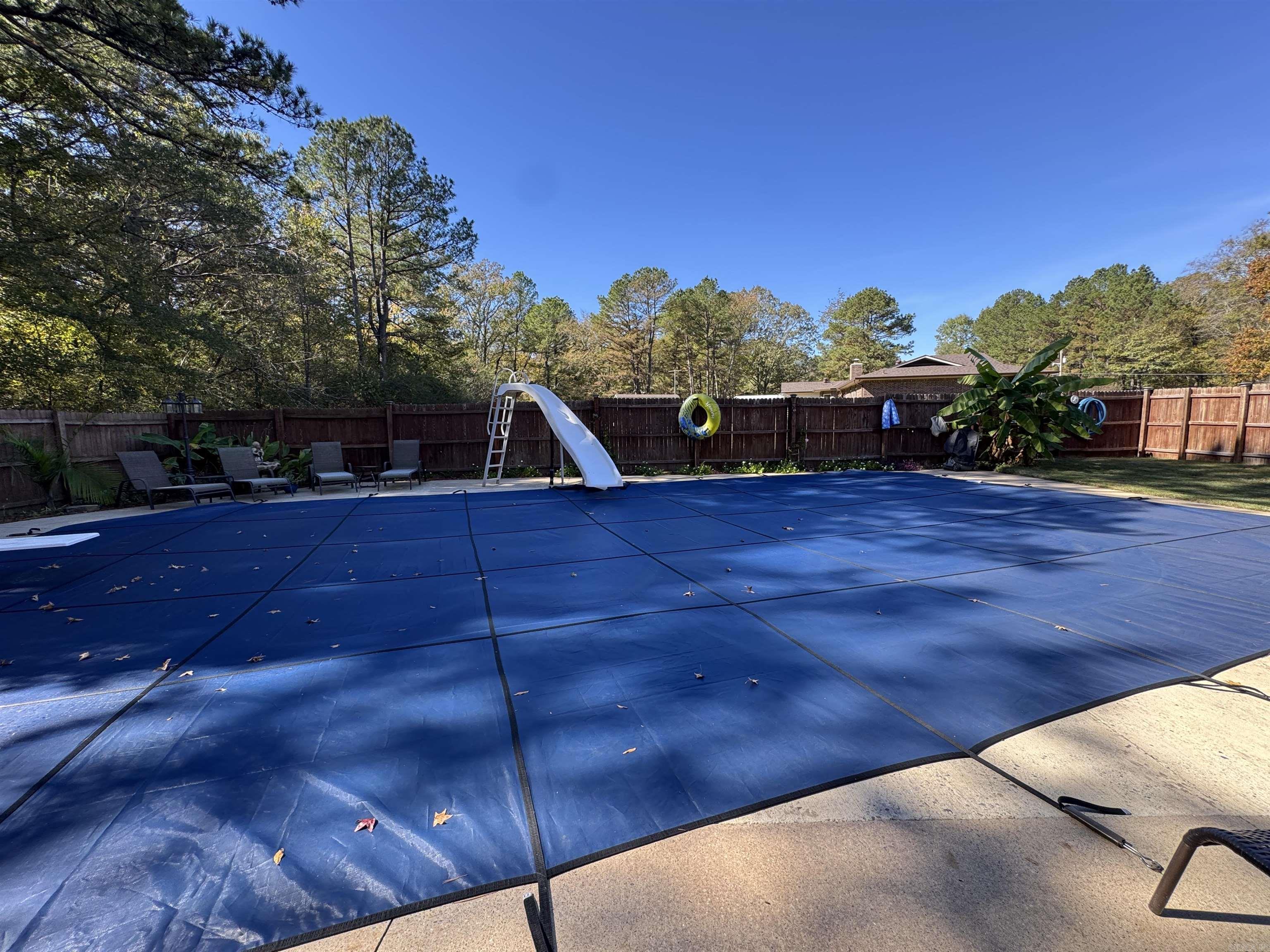 DELEES NORTH MOORE ESTATES - Residential